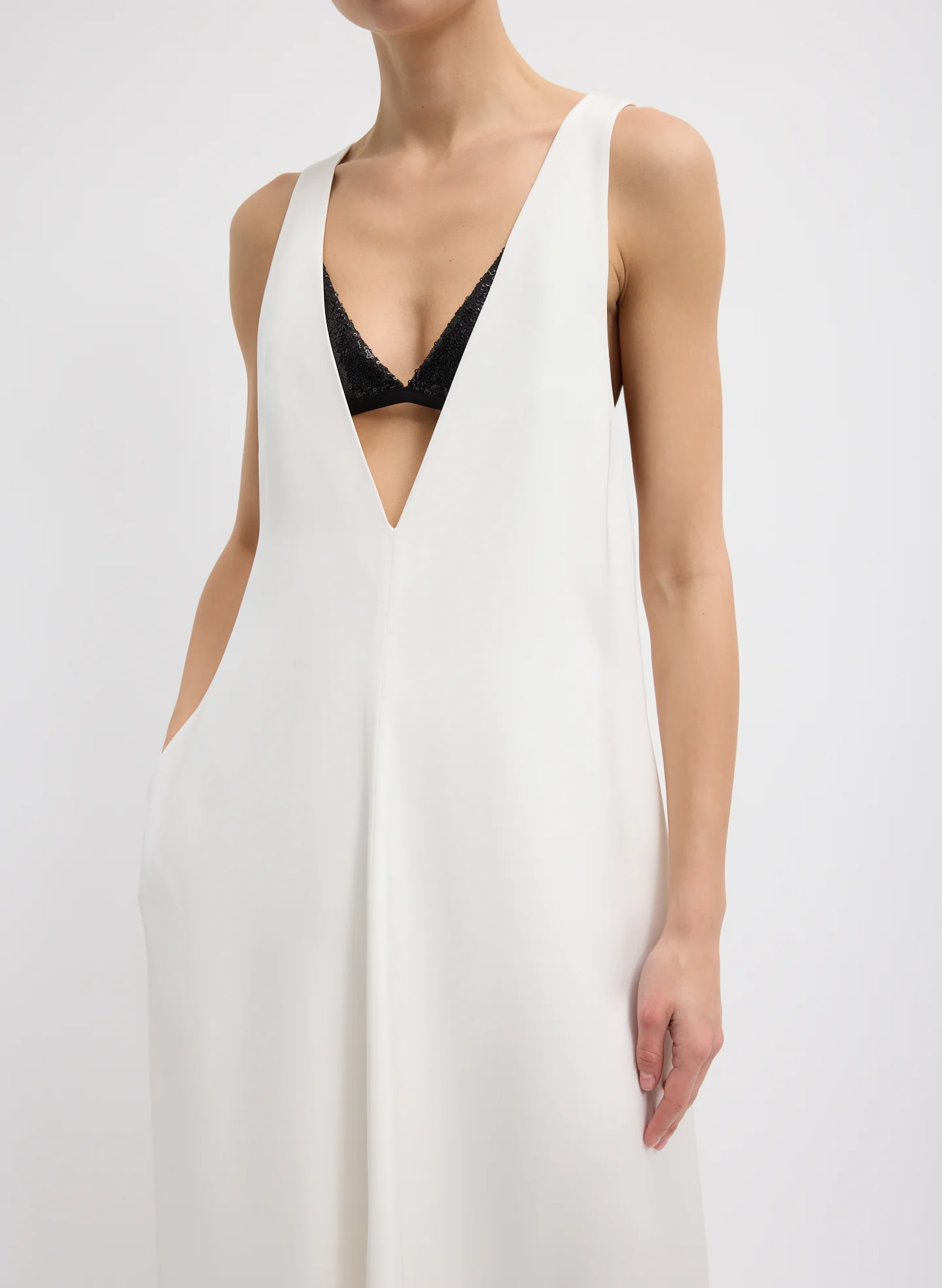 4-Ply Silk V-Neck Dress With Bra - Image 5