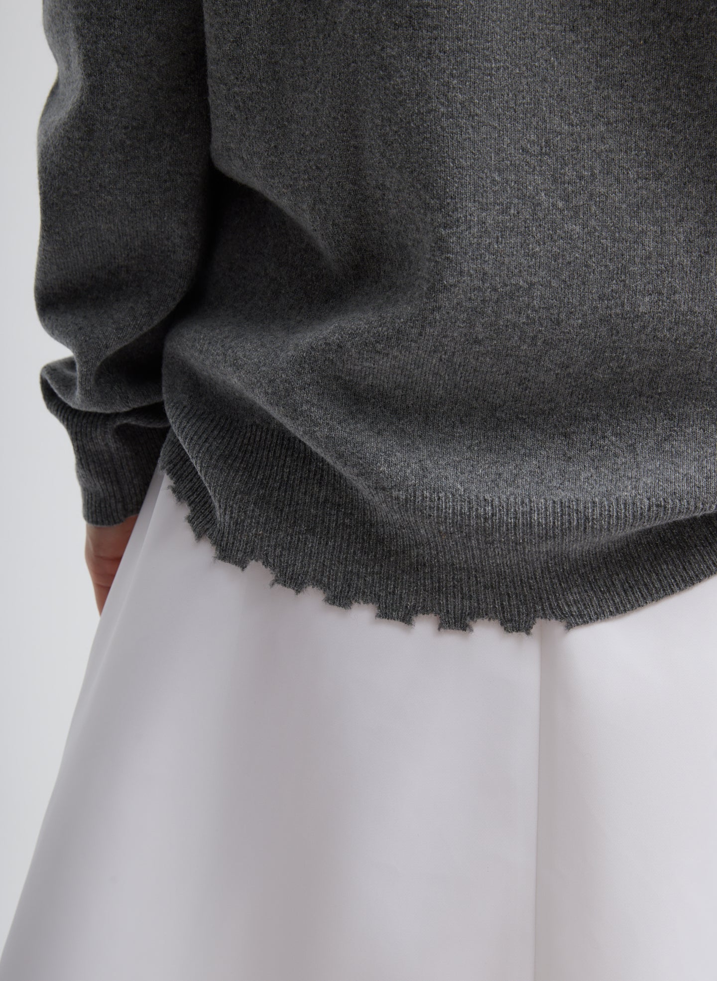 Anna Merino Wool Hole-At-Back Pullover - Image 4