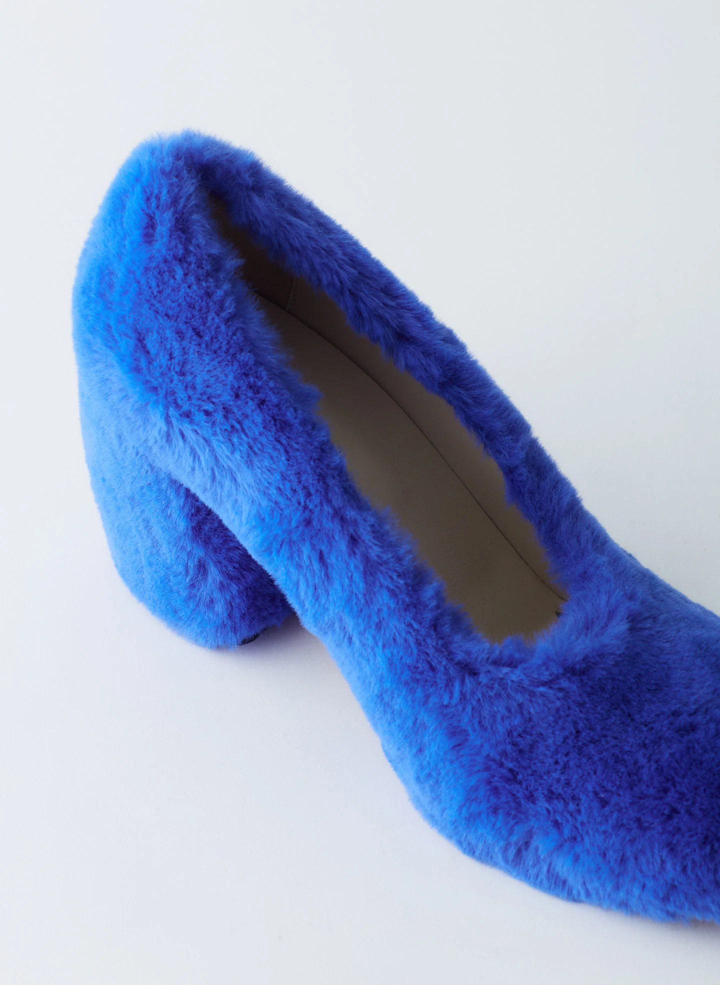 Bela Faux Fur Pump - Image 12