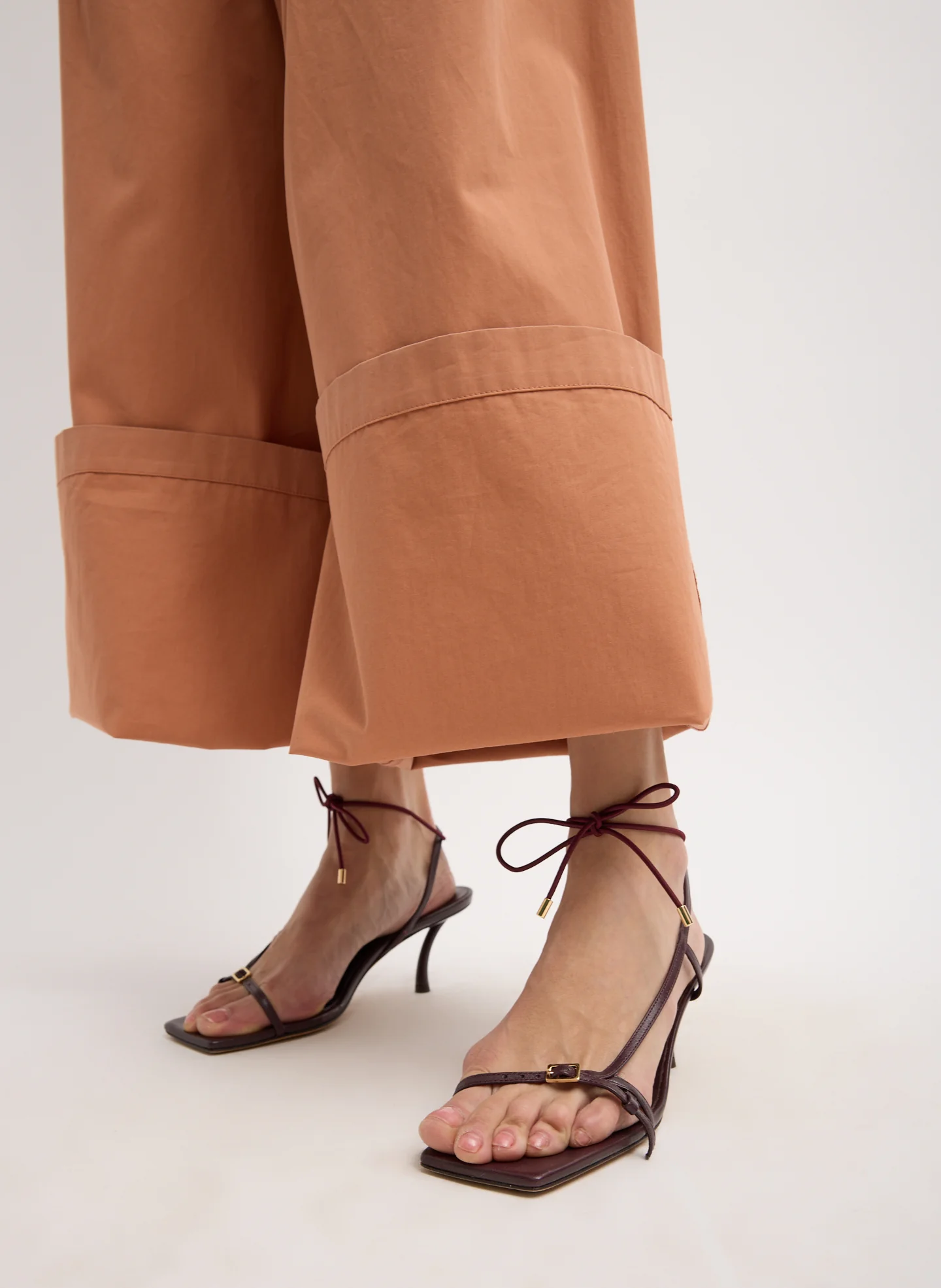 Bio Twill Triple Pleat Pant - Image 11