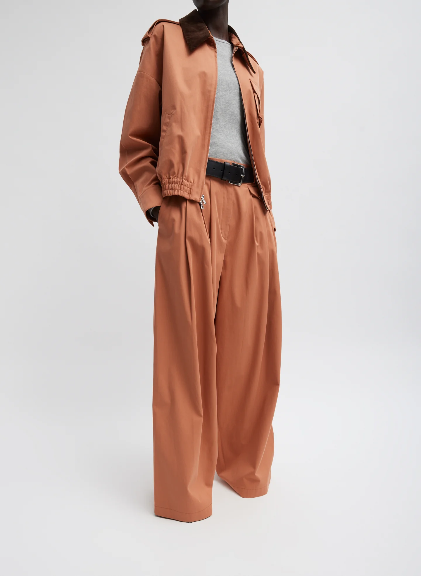 Bio Twill Triple Pleat Pant - Image 5