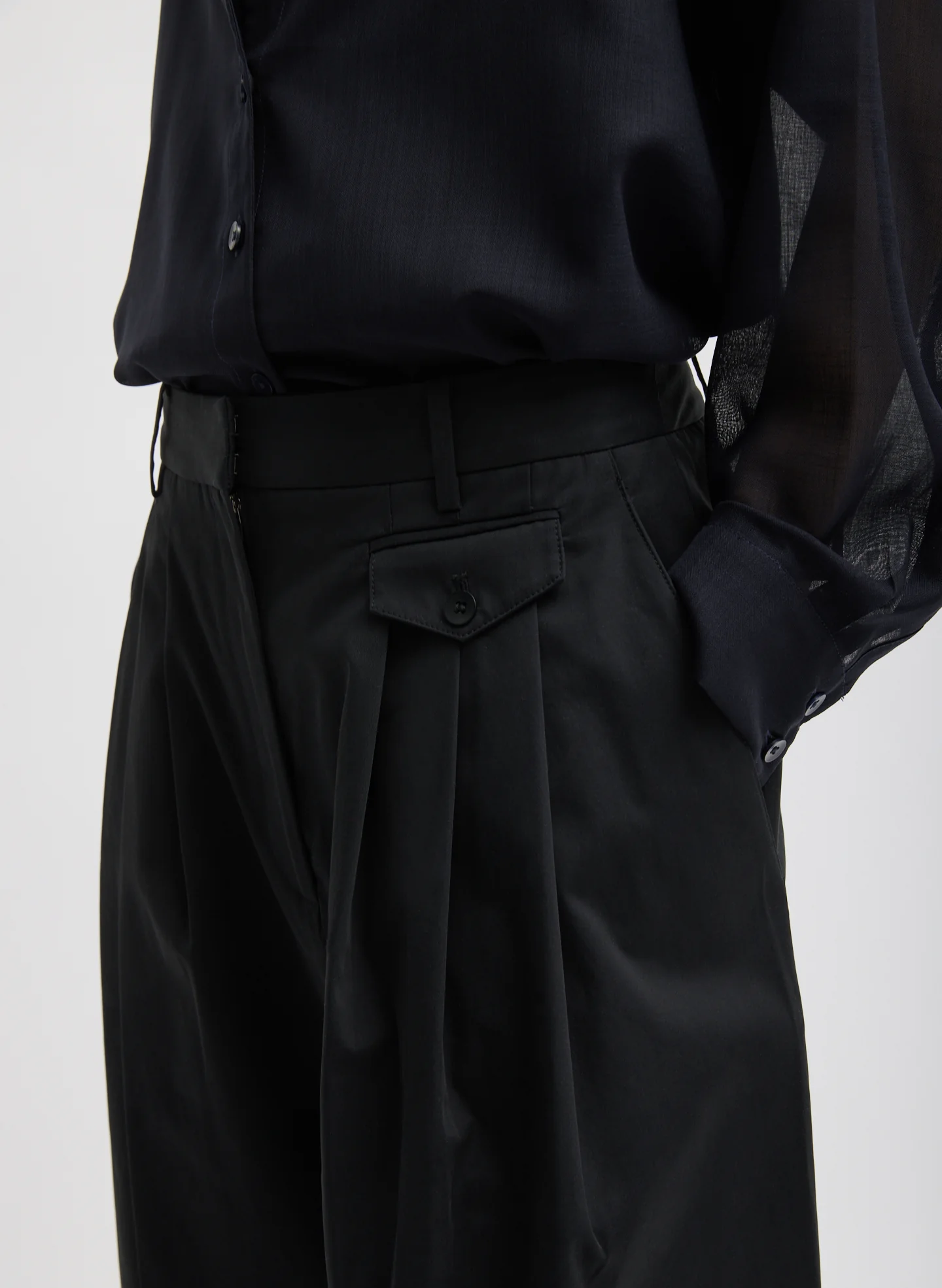 Bio Twill Triple Pleat Short - Image 6