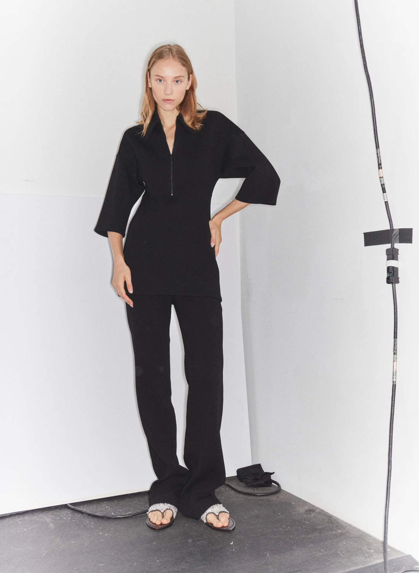 Bonded Viscose Zip Front Short Sleeve Slim Tunic - Image 3
