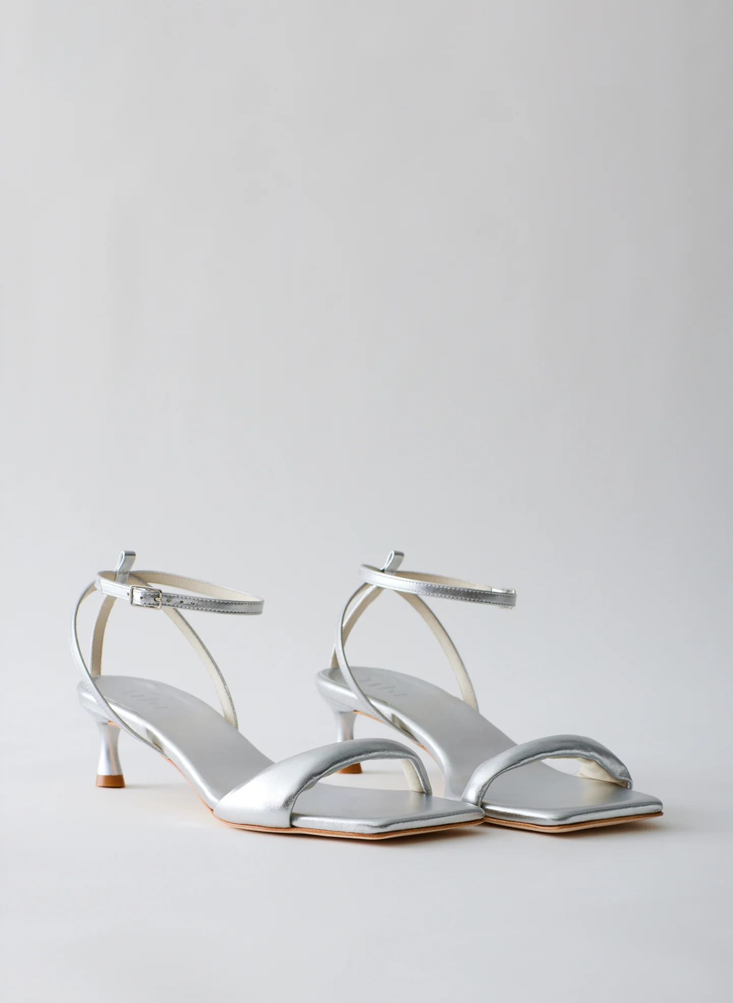 Metallic Cameron Sandal - Image 4