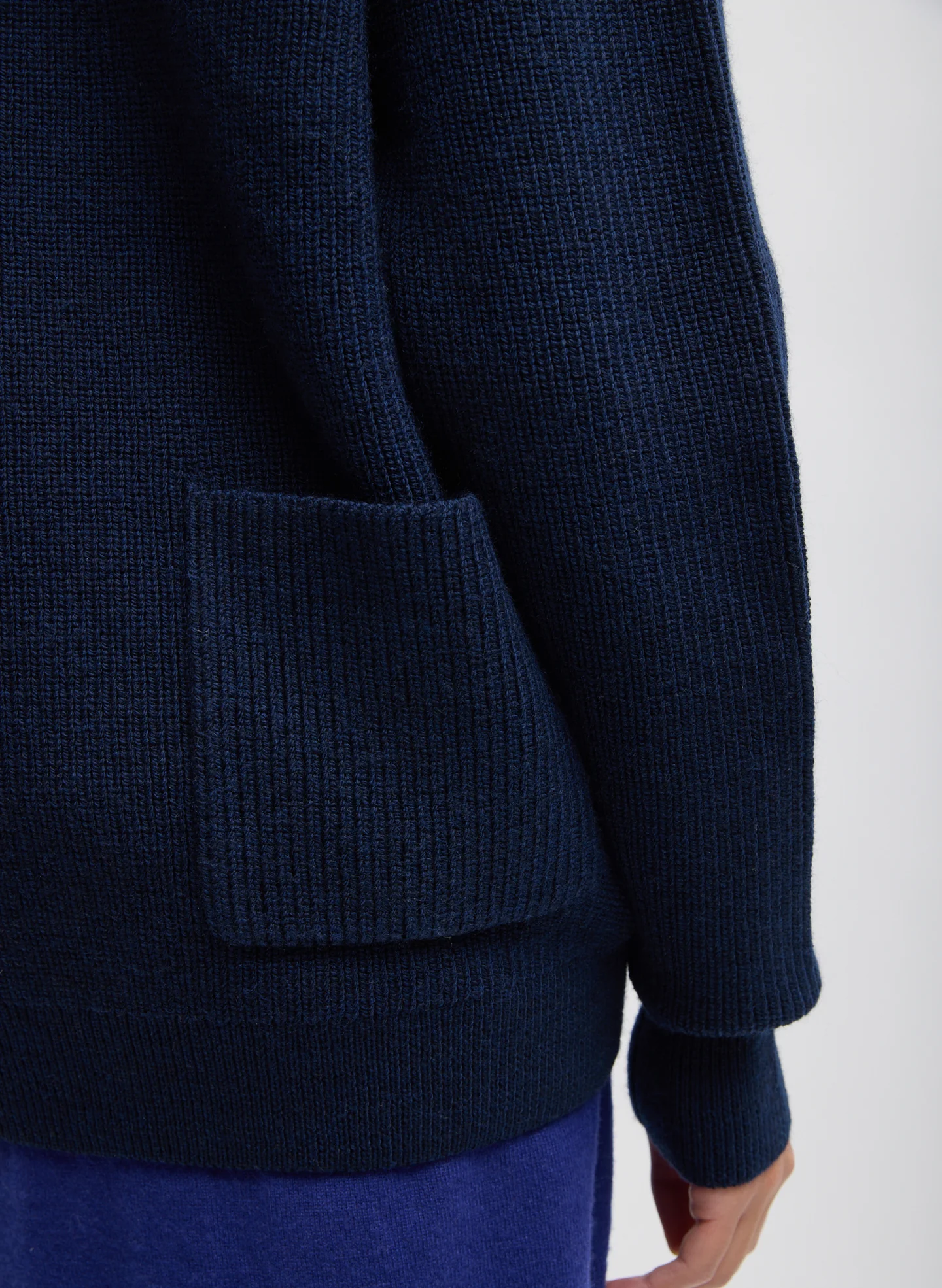 Cardigan Stitch V-Neck Easy Pullover - Image 6