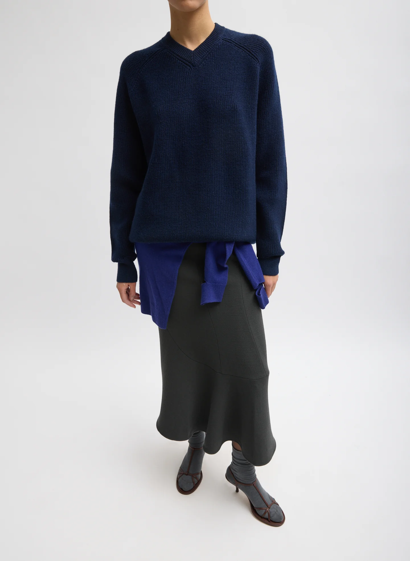Cardigan Stitch V-Neck Easy Pullover - Image 7