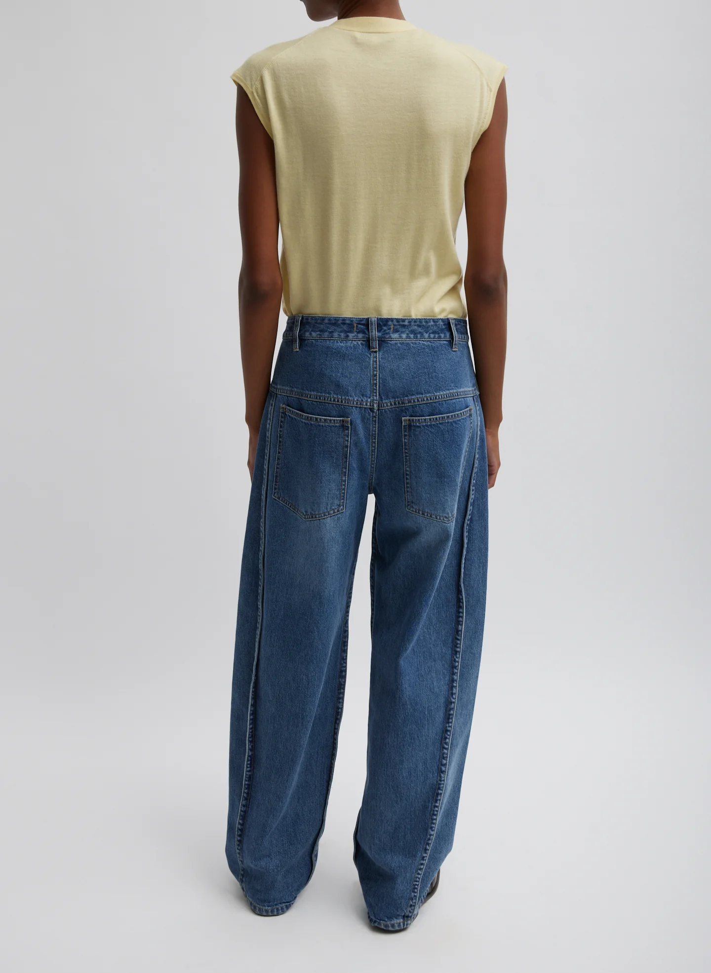 Cashmere Silk Blend Sleeveless Button Down Sweater - Image 4
