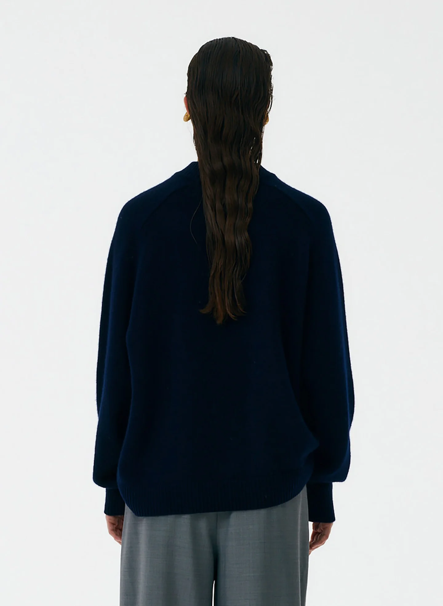 Cashmere Crewneck Oversized Sweater - Image 6