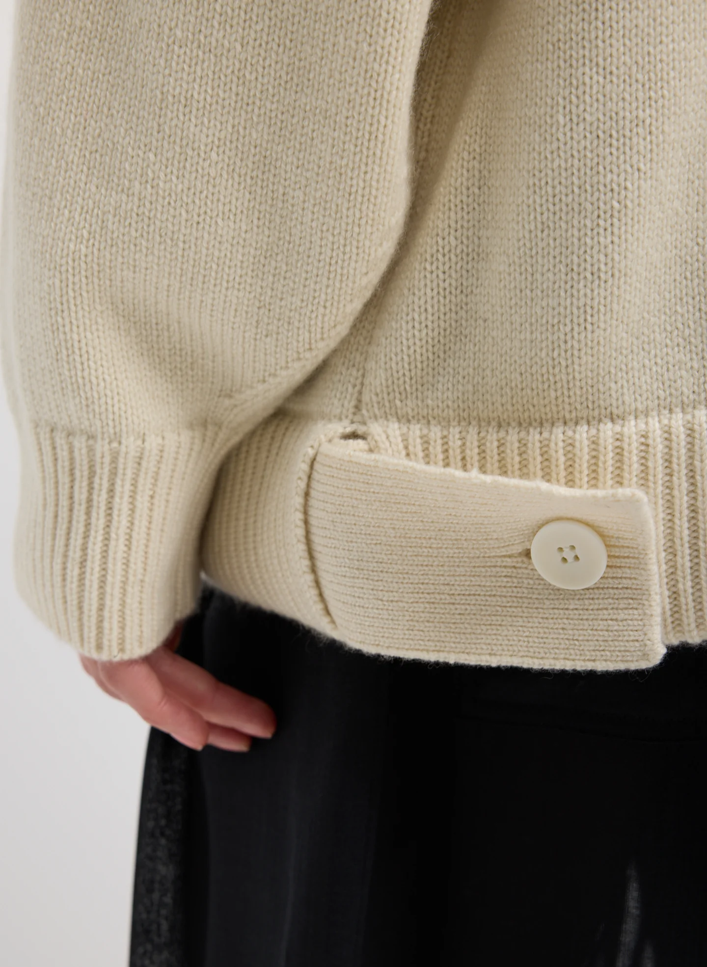 Cashmere Turtleneck Oversized Pullover Sweater - Image 9