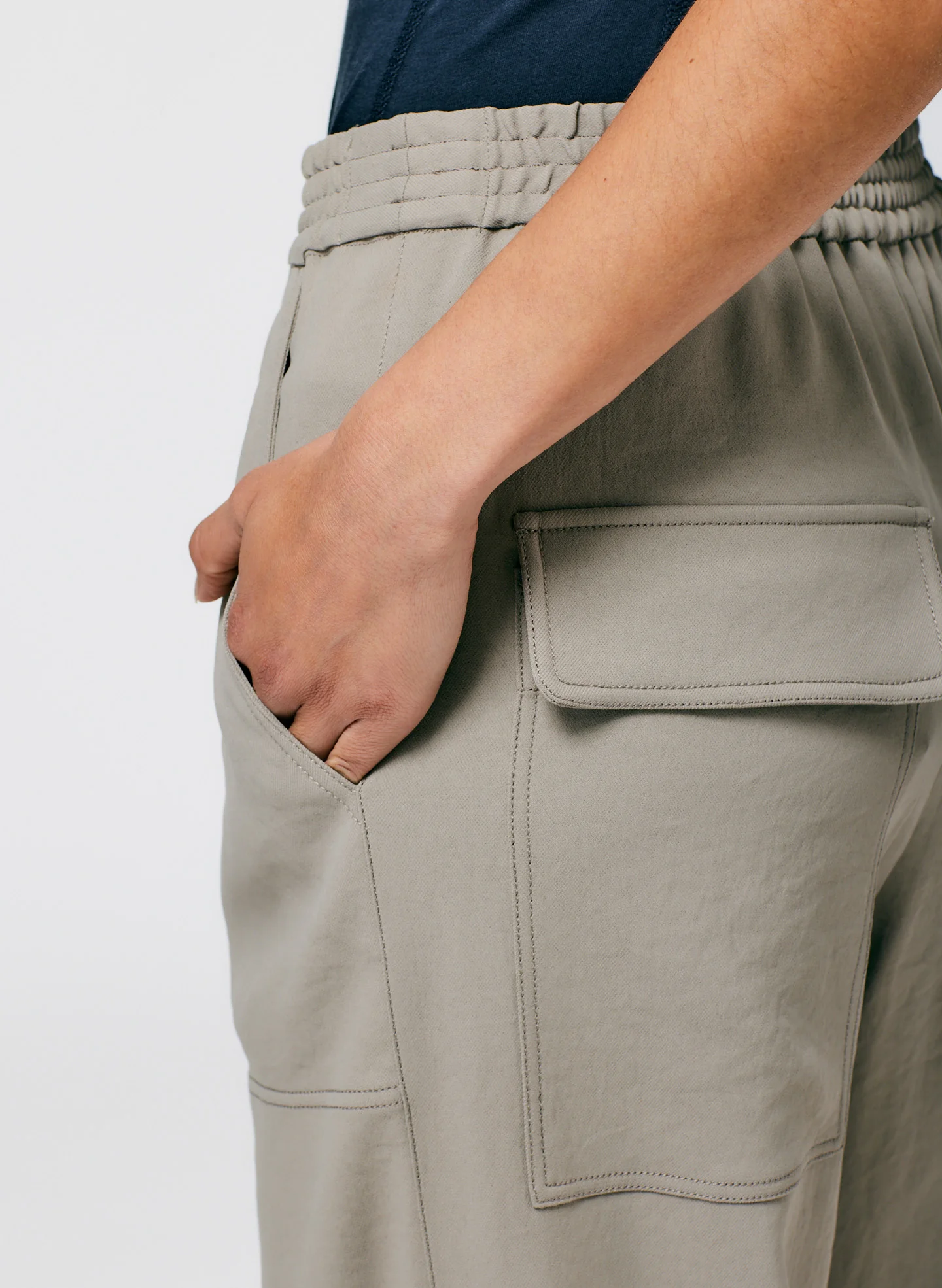 Chalky Drape Plashet Jogger - Long - Image 5