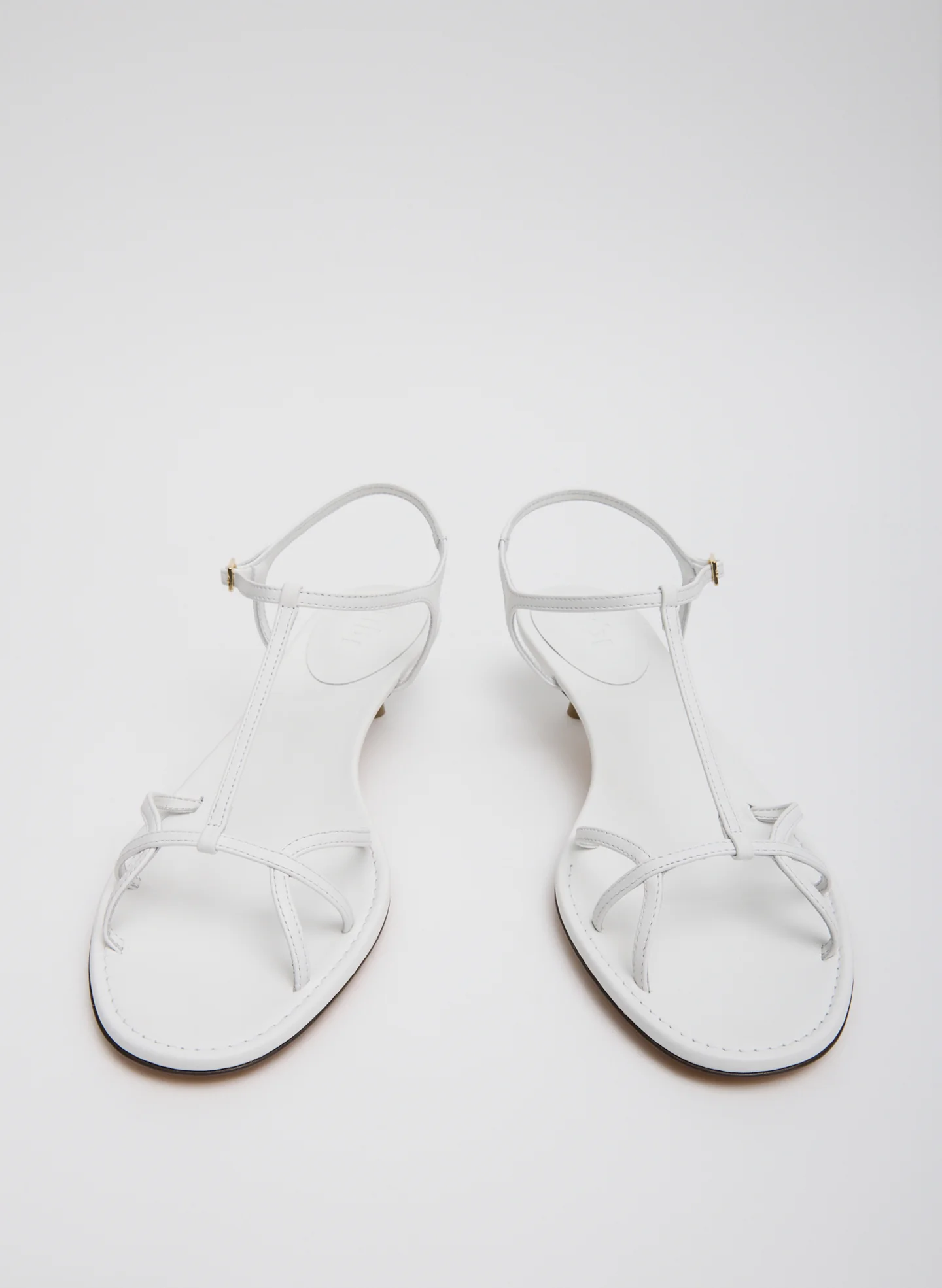 Christopher Heel - Image 7