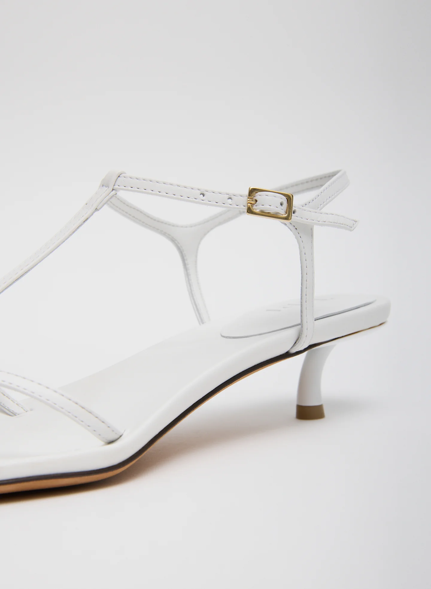 Christopher Heel - Image 8