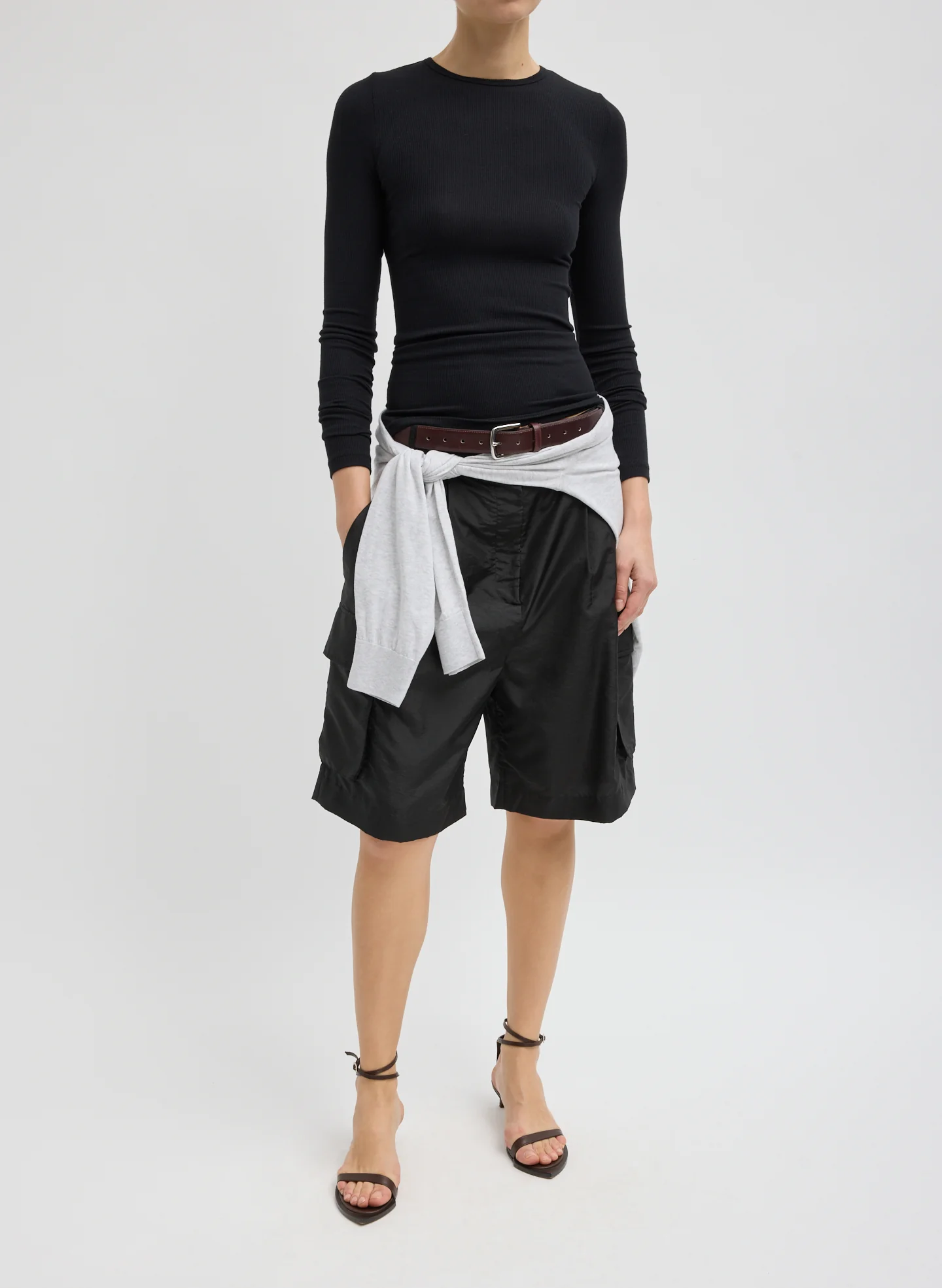 Circular Ribbed Crewneck Pullover T-Shirt - Image 4