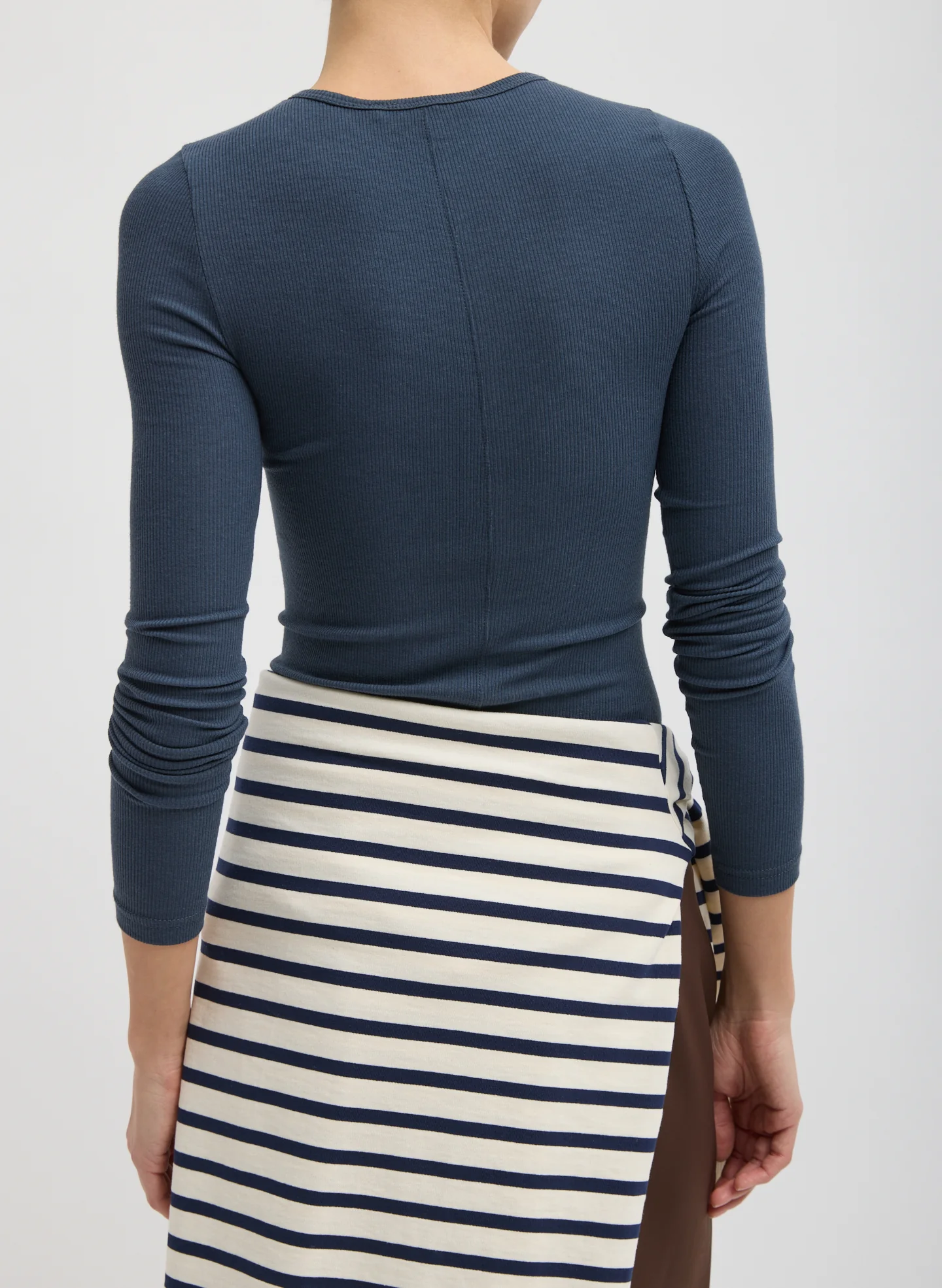 Circular Ribbed Crewneck Pullover T-Shirt - Image 4