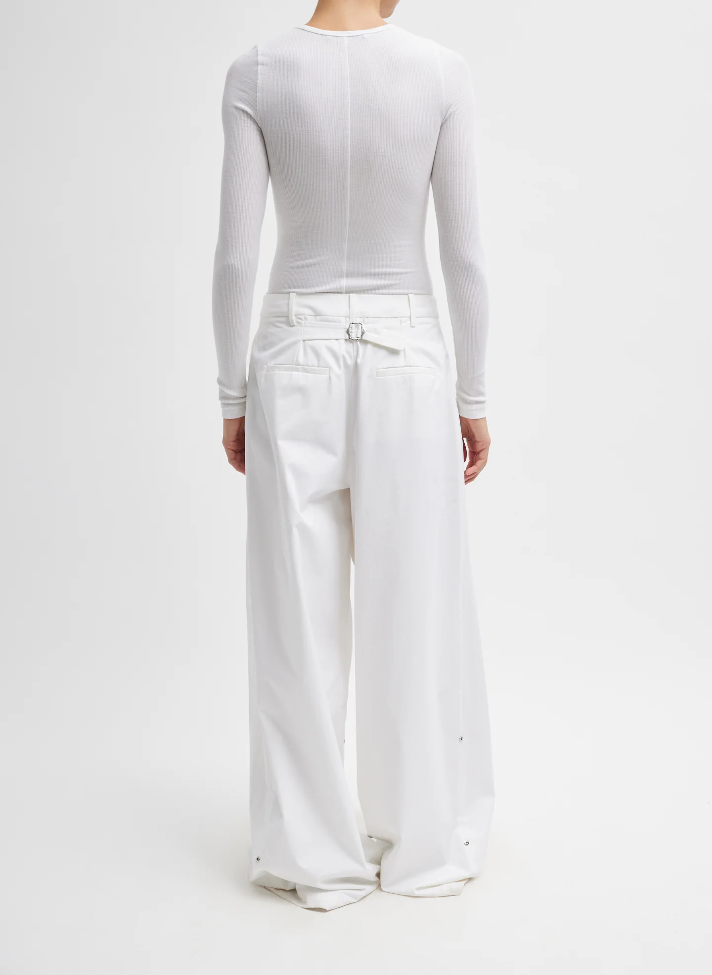 Circular Ribbed Crewneck Pullover T-Shirt - Image 5
