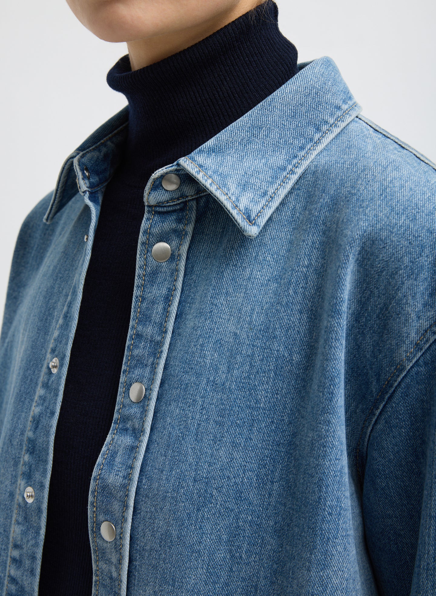 Classic Wash Denim Easy Shirt - Image 3