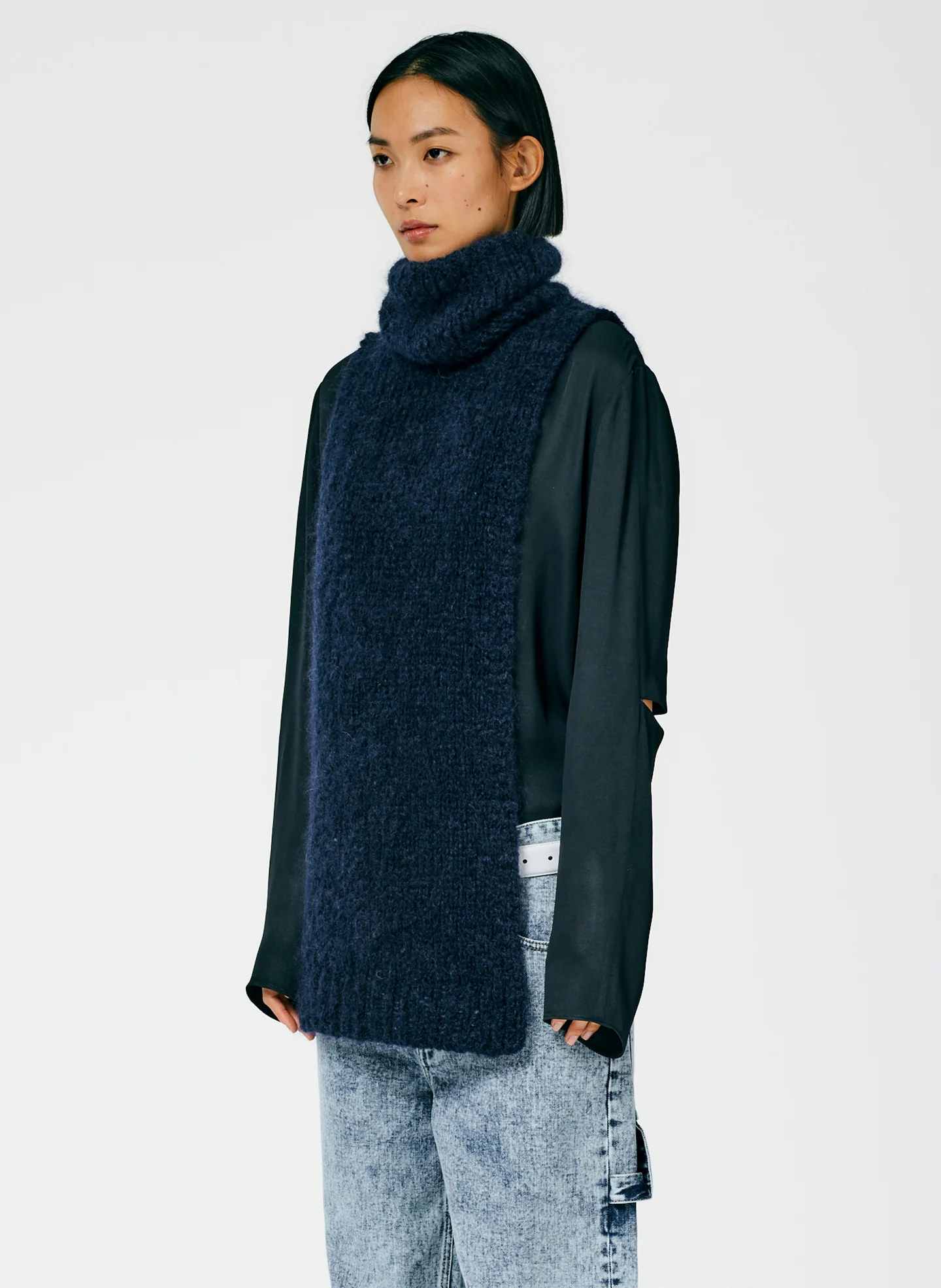 Claude Mohair Turtleneck Dicky - Image 3
