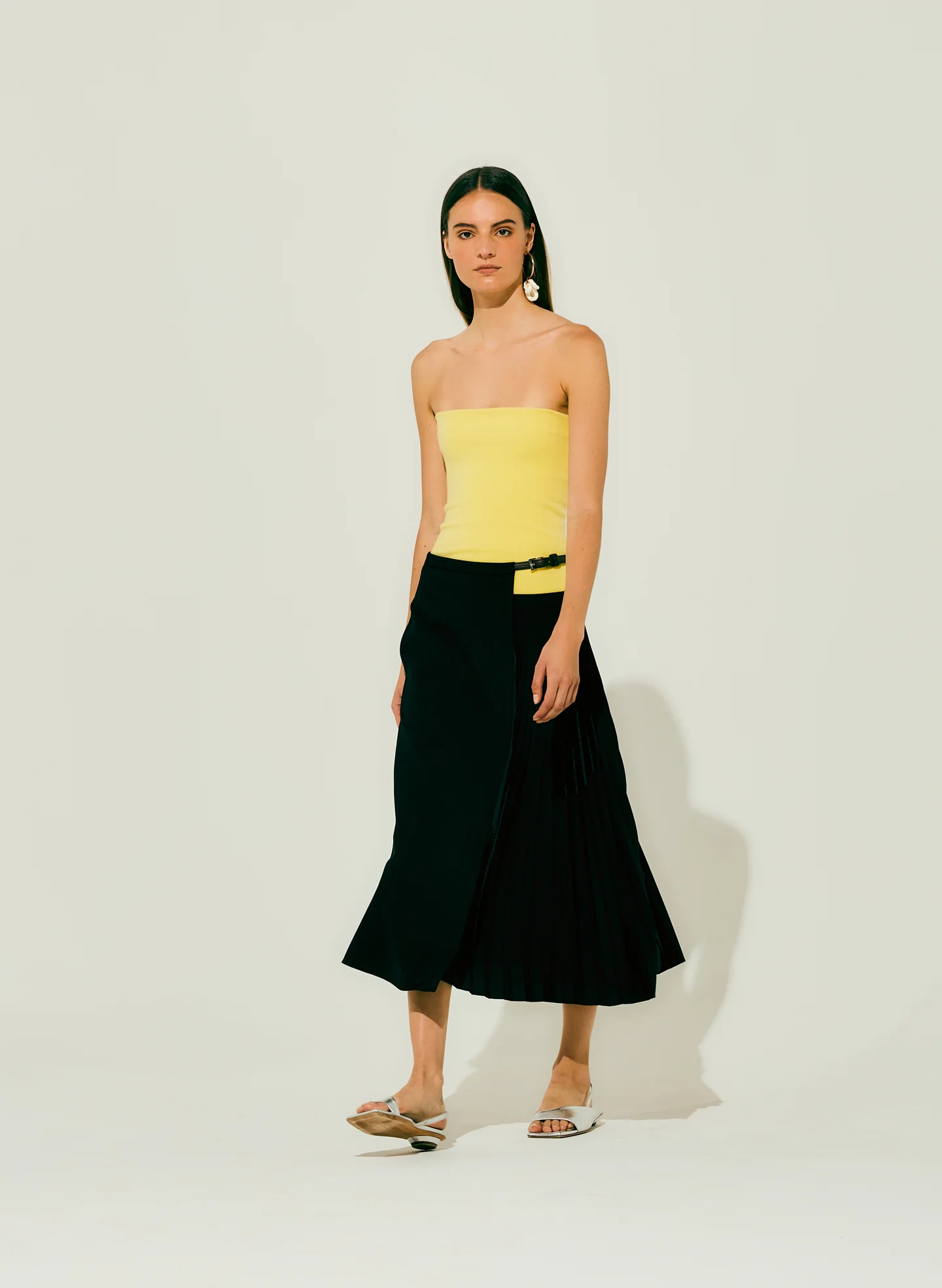 Compact Stretch Cashmere Tube Top - Image 2