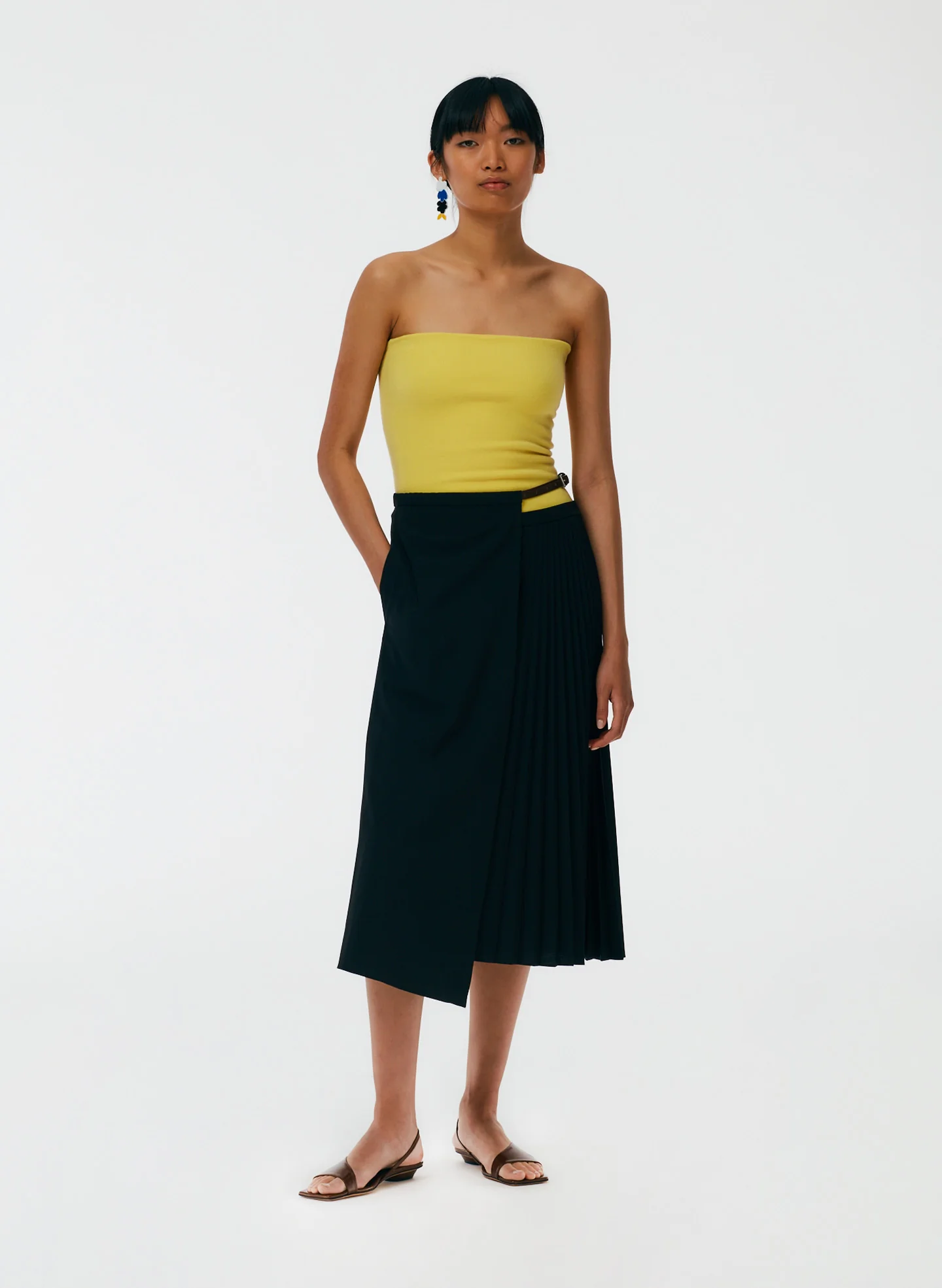Compact Stretch Cashmere Tube Top - Image 7