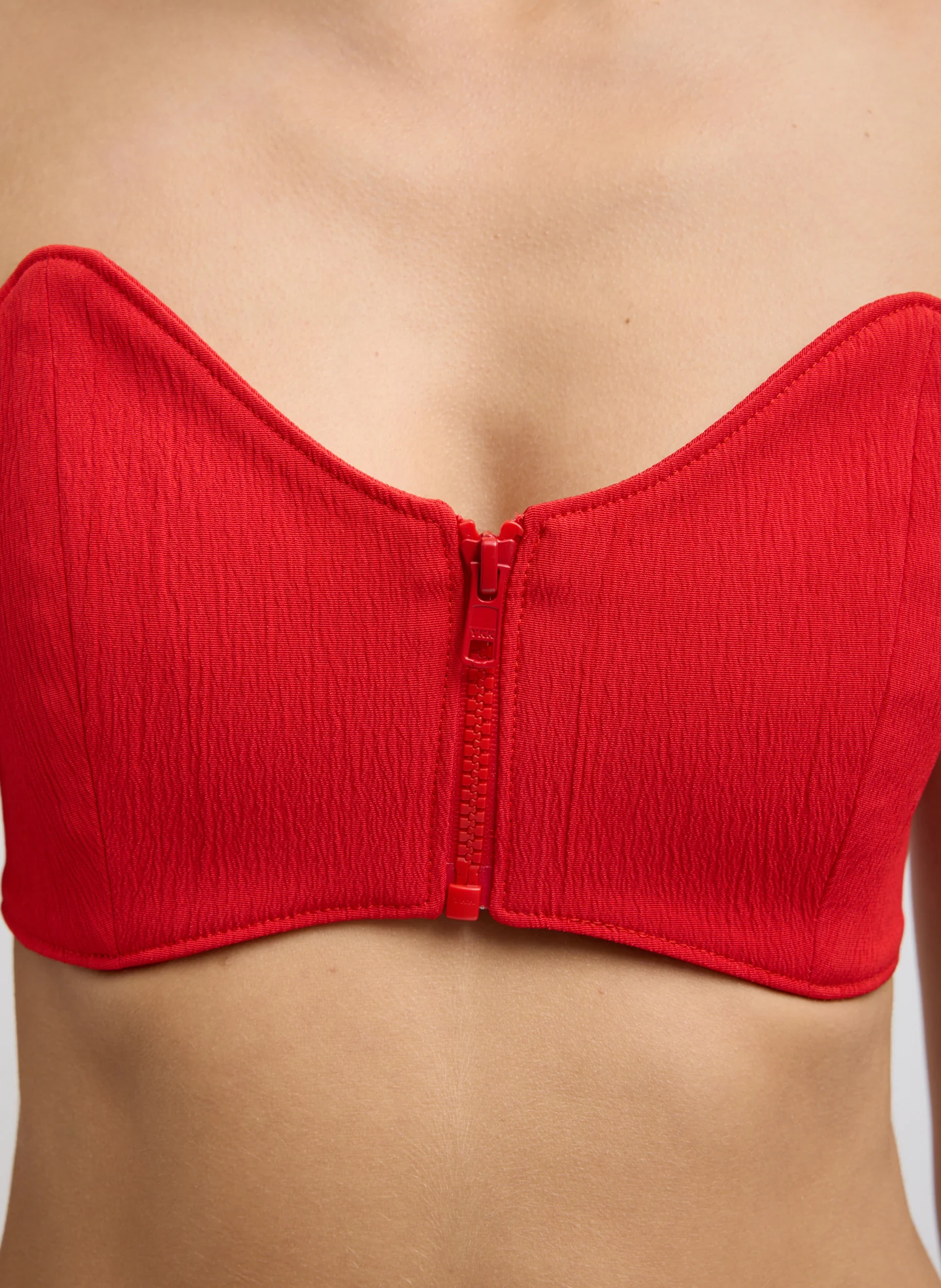 Creased Stretch Crepe Strapless Bralette - Image 6