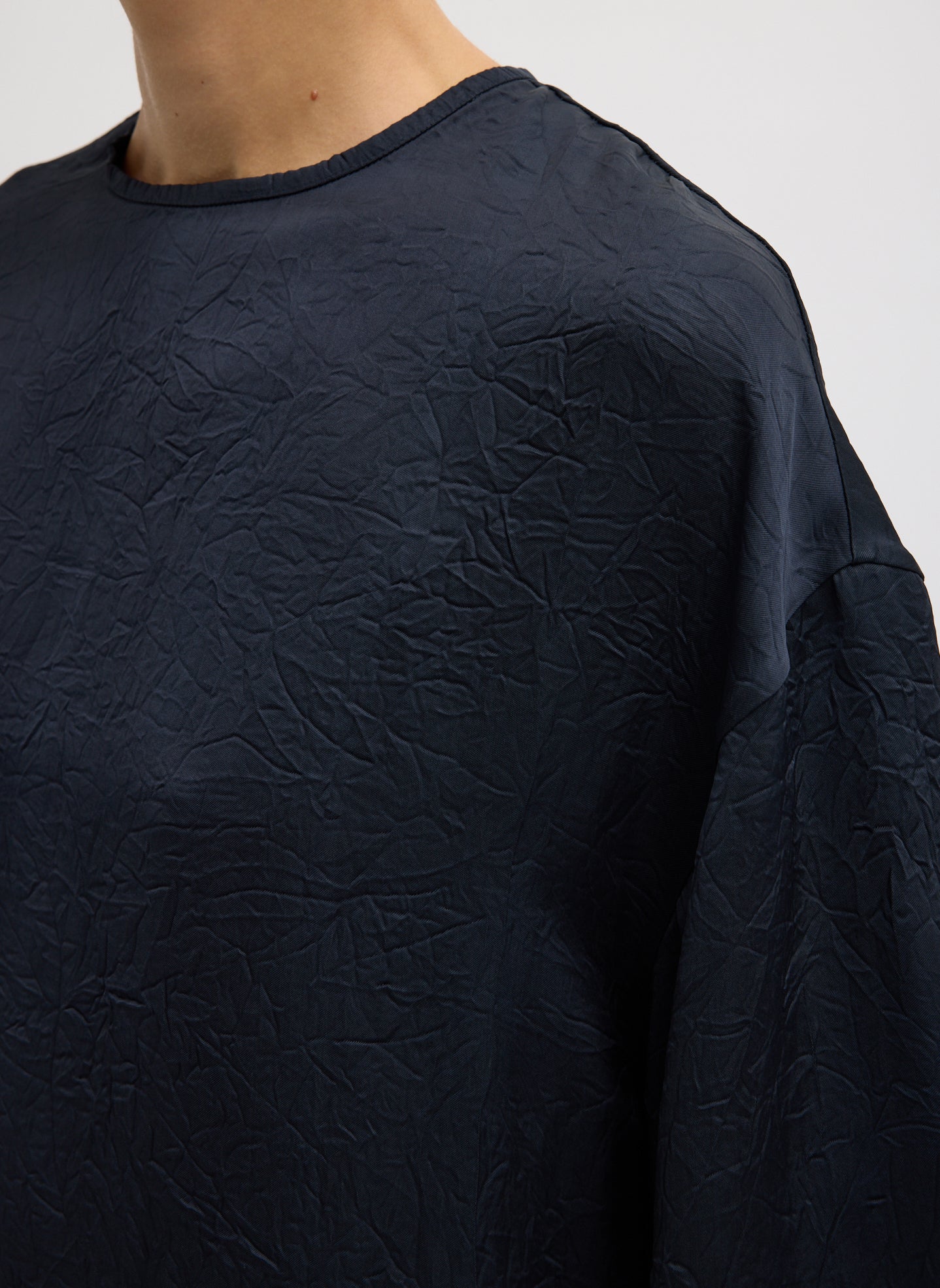 Crinkle Shirting Easy T-Shirt - Image 5