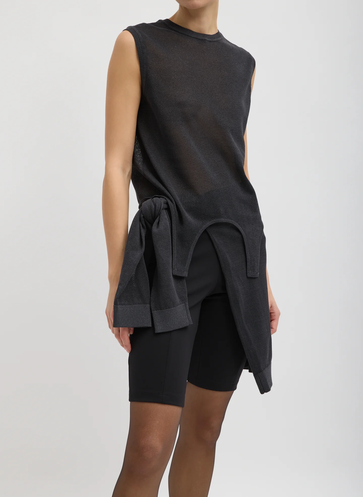 Crispy Sleeveless Sweater