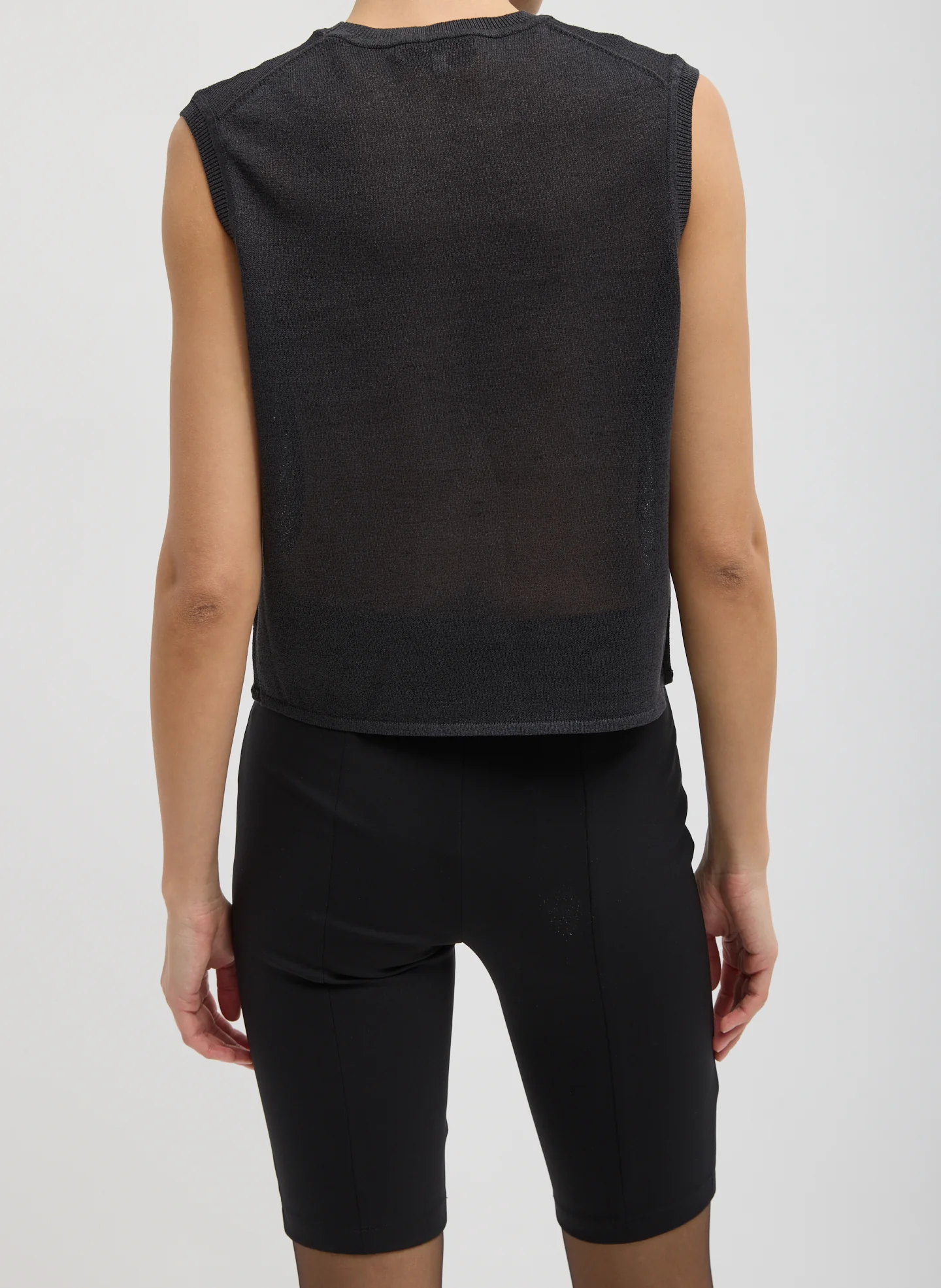 Crispy Sleeveless Sweater - Image 4