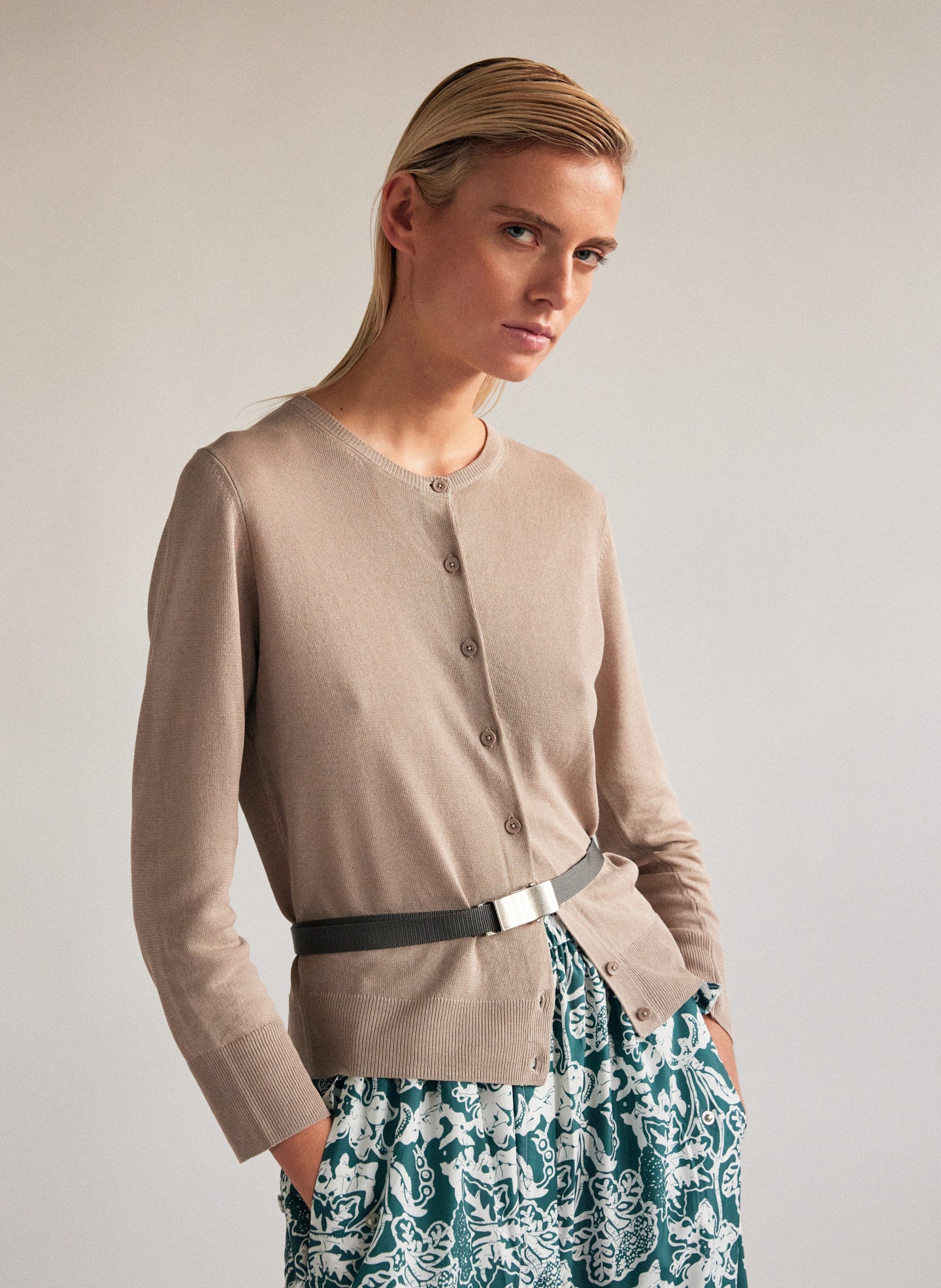 Crispy Sweater Shrunken Cardigan - Image 2
