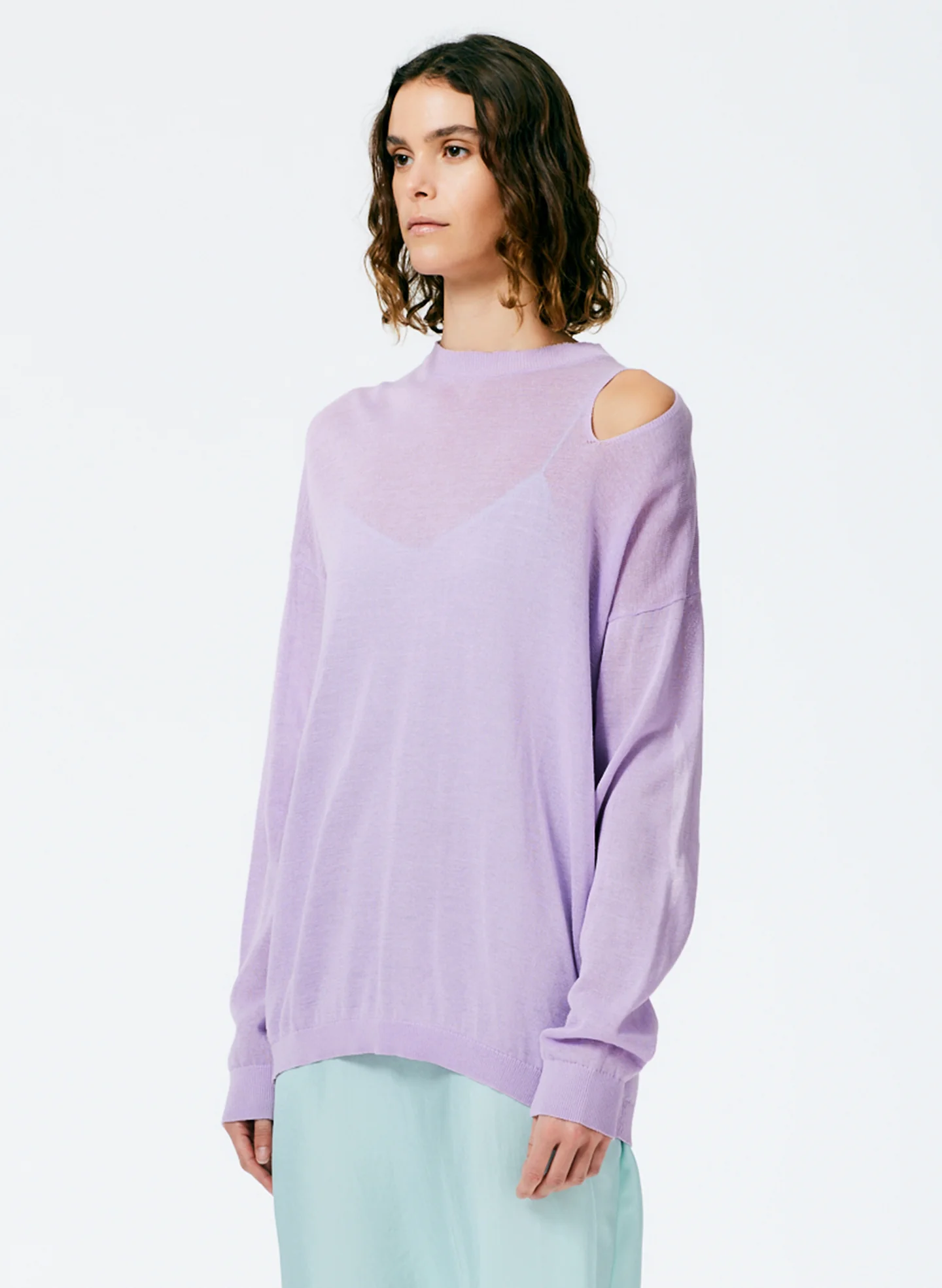 Crispy Viscose Slit Detail Oversized Pullover - Image 3