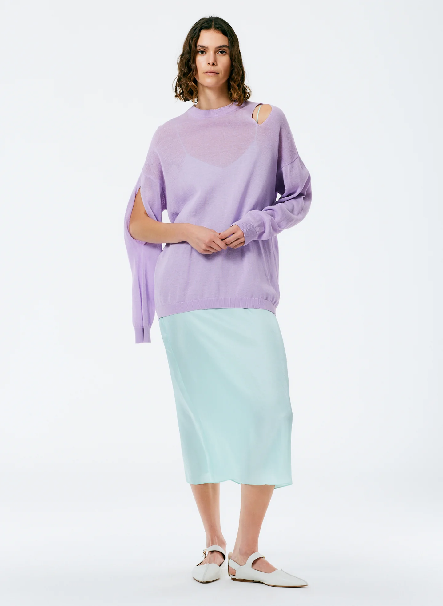 Crispy Viscose Slit Detail Oversized Pullover - Image 4