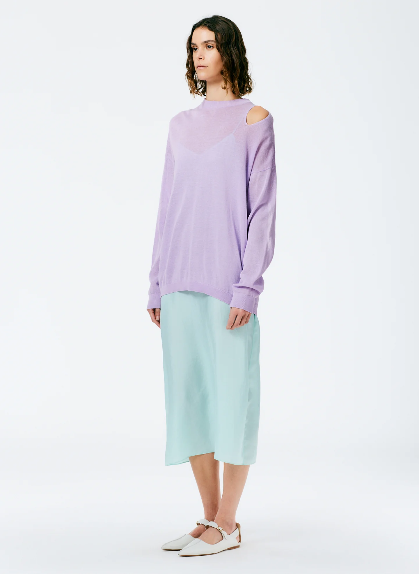 Crispy Viscose Slit Detail Oversized Pullover - Image 5