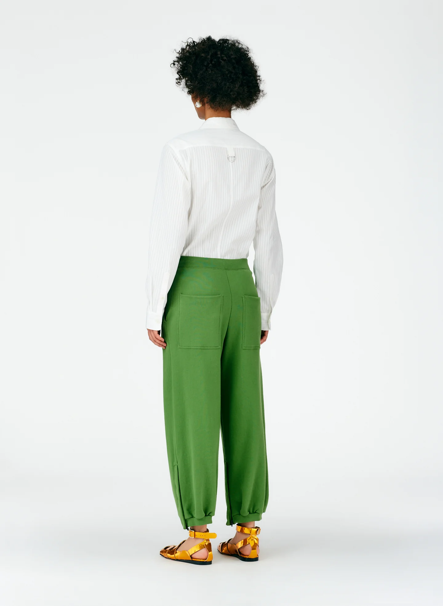Cropped Sweatpant with Zipper - Image 4