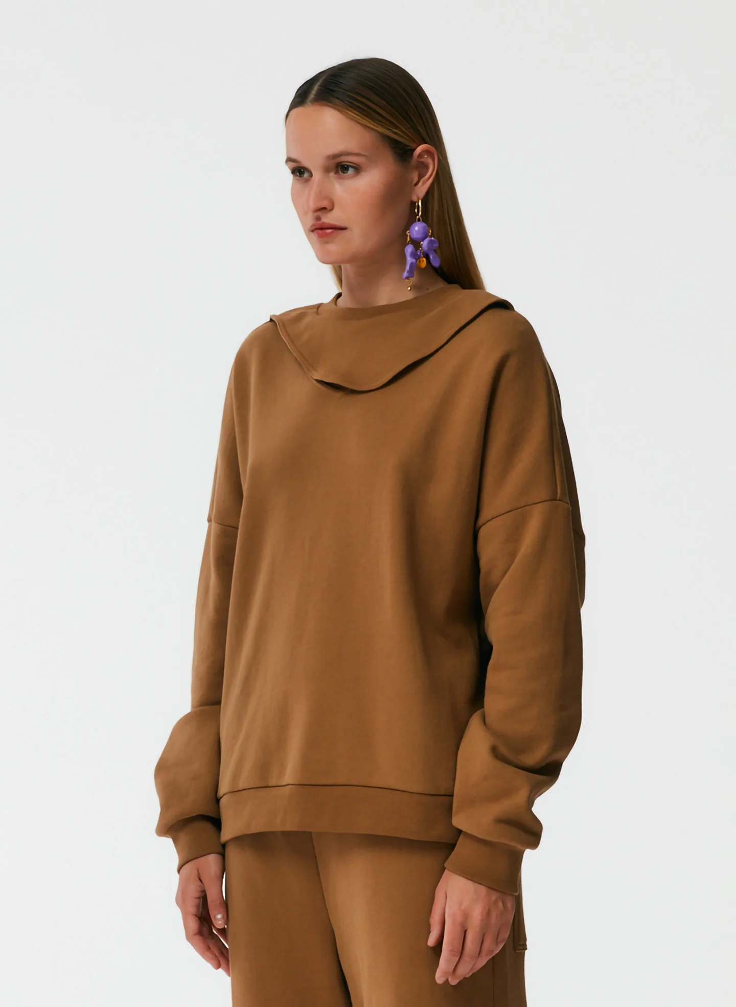 Cutout Dicky Sweatshirt - Image 2