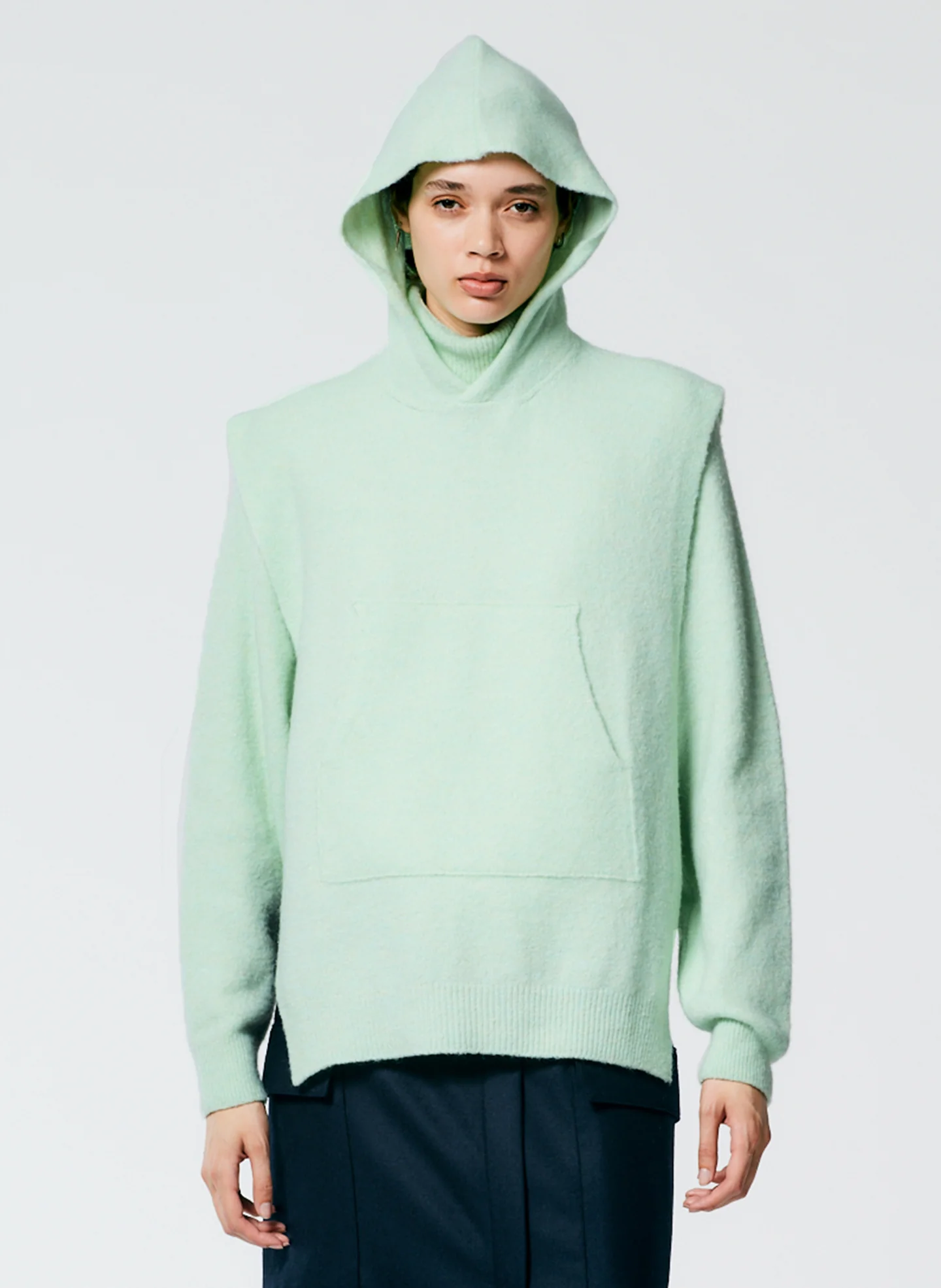 Douillet Hooded Dickie - Image 2