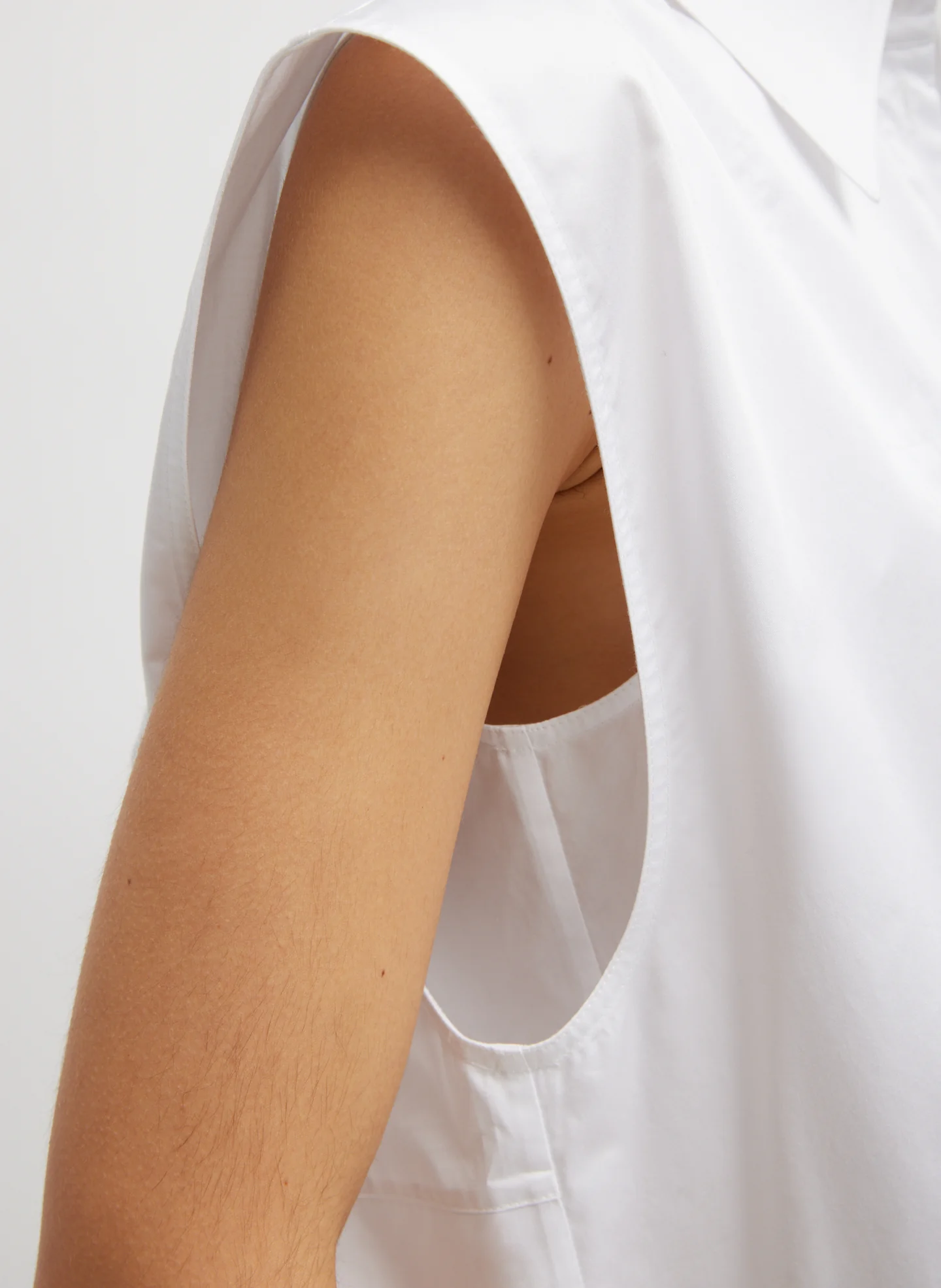 Eco Poplin Sleeveless Shirt - Image 3