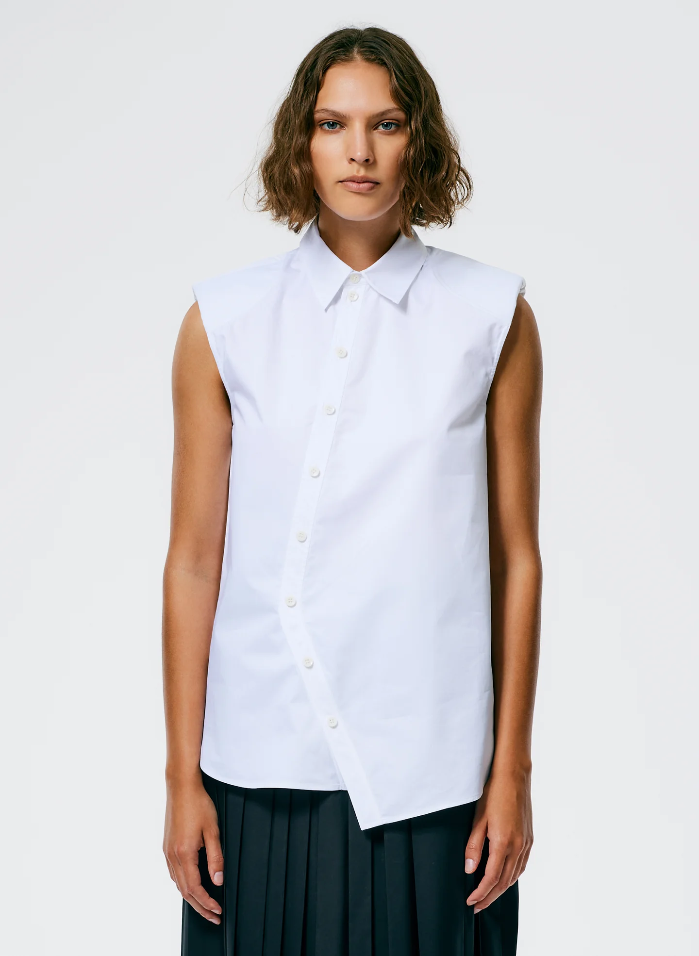 Eco Poplin Sleeveless Shoulderpad Shirt - Image 2