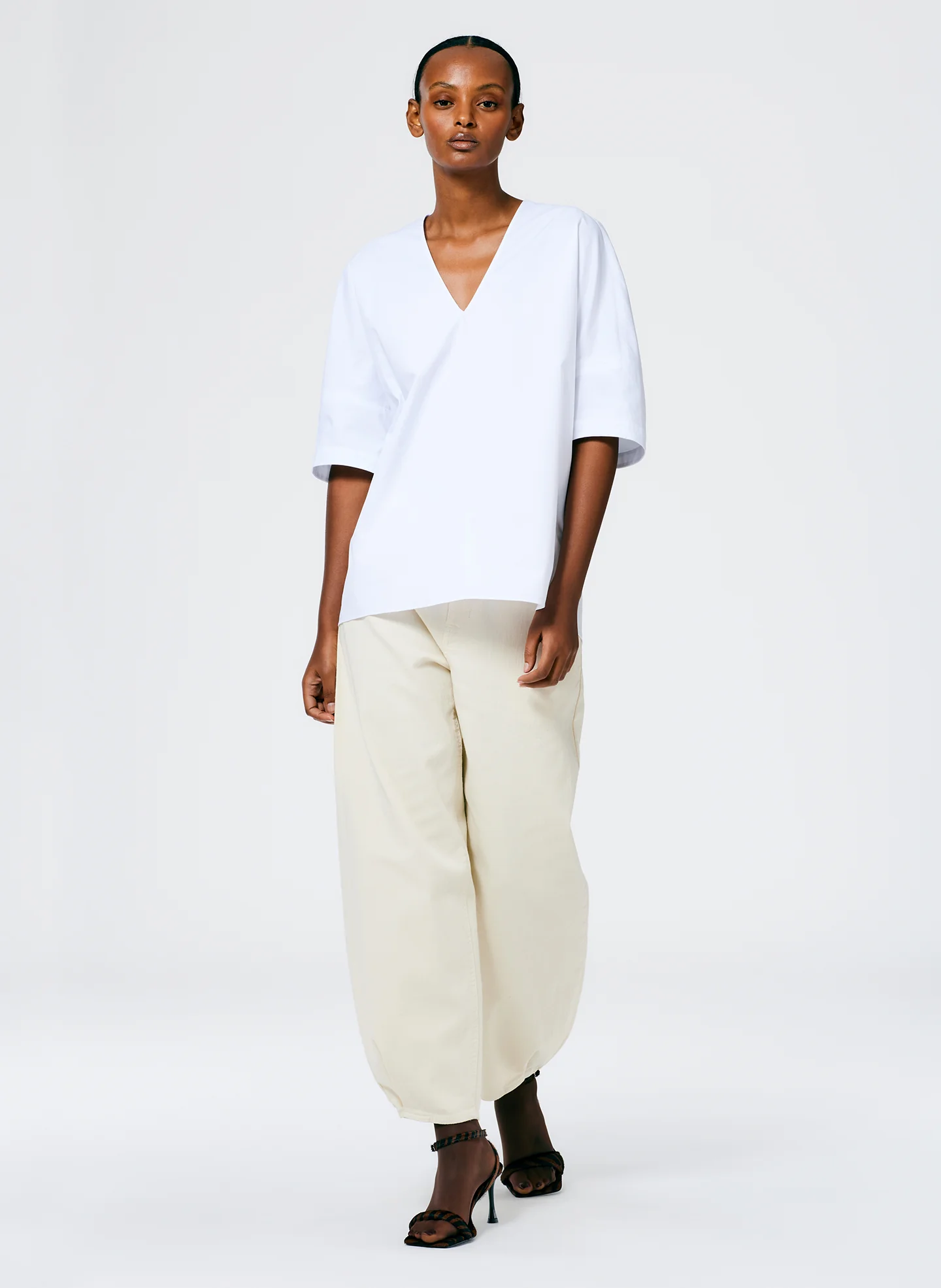 Eco Poplin V-Neck Cocoon Top - Image 5