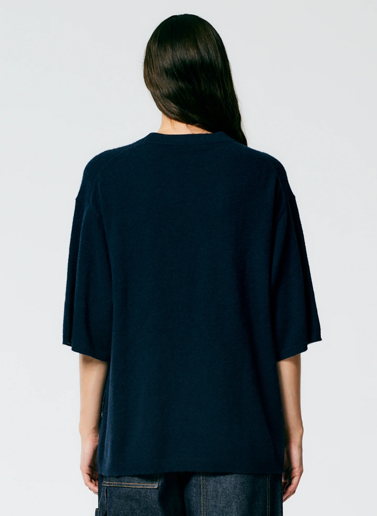 Feather Weight Cashmere Oversized Easy T-Shirt - Image 3