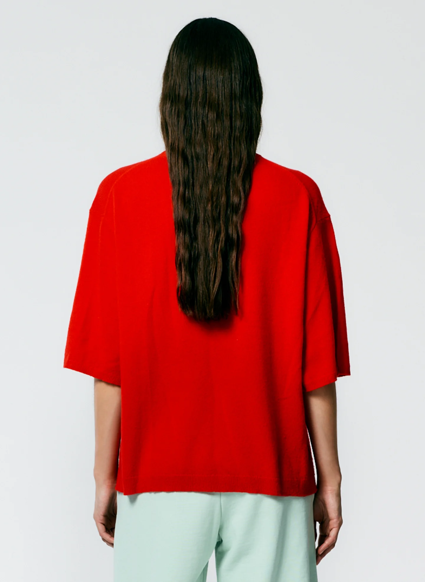 Feather Weight Cashmere Oversized Easy T-Shirt - Image 4