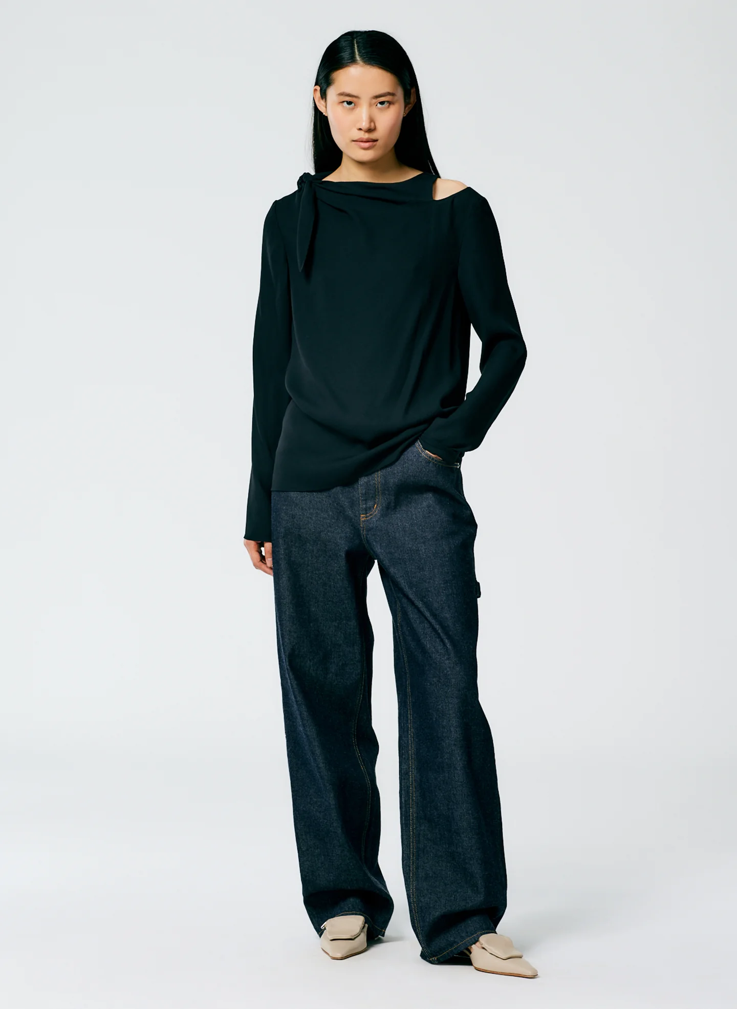 Feather Weight Eco Crepe Benedict Top - Image 4