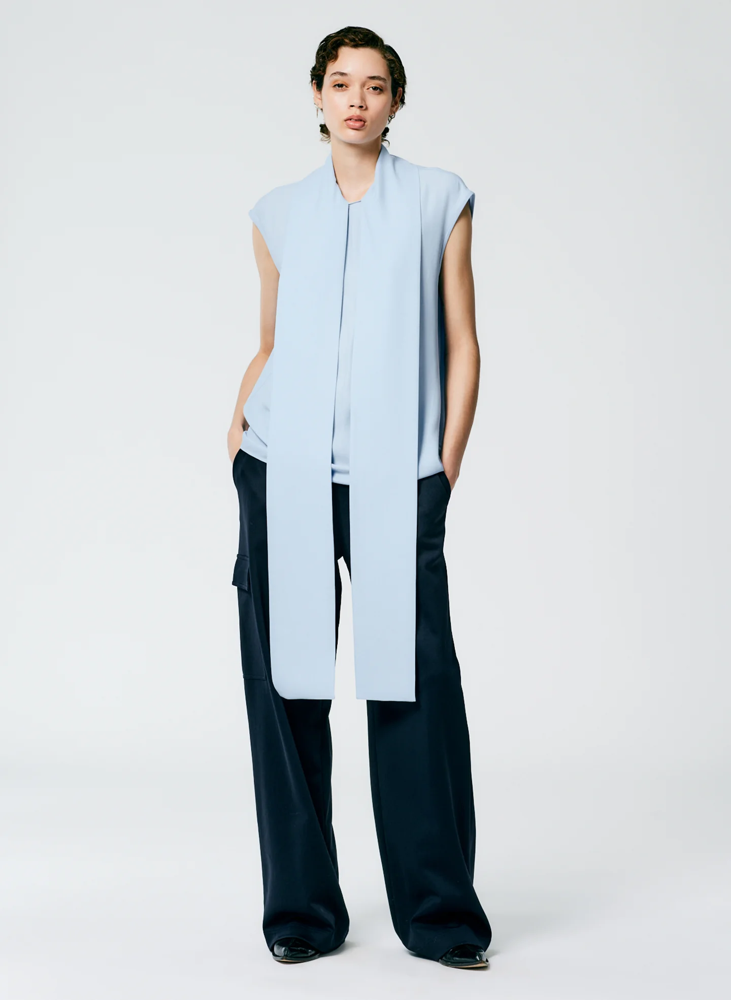 Feather Weight Eco Crepe Sleeveless Davenport Sculpted Shirt - Image 6