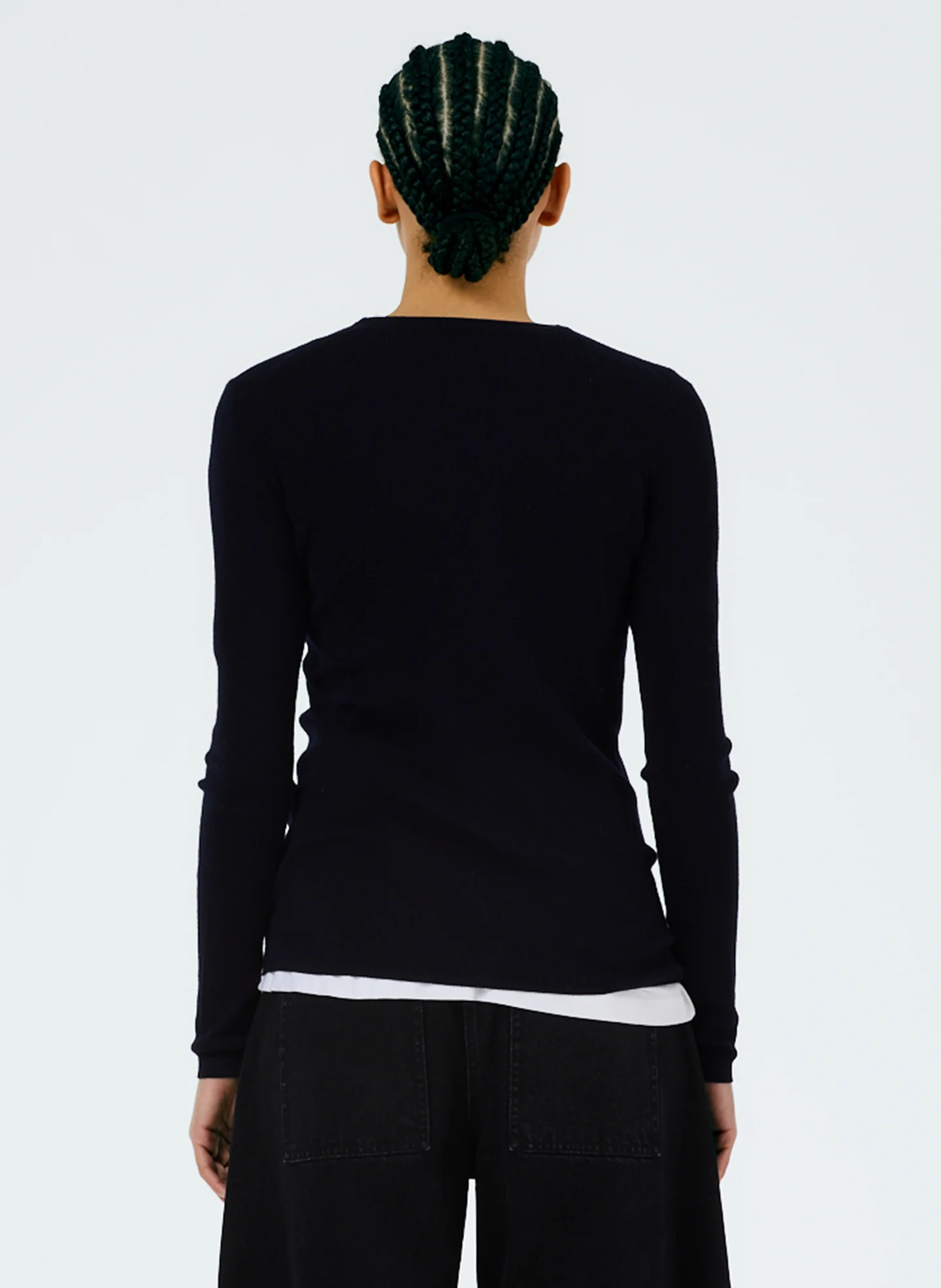 Feather Weight Ribbed Crewneck Pullover Sweater - Image 4
