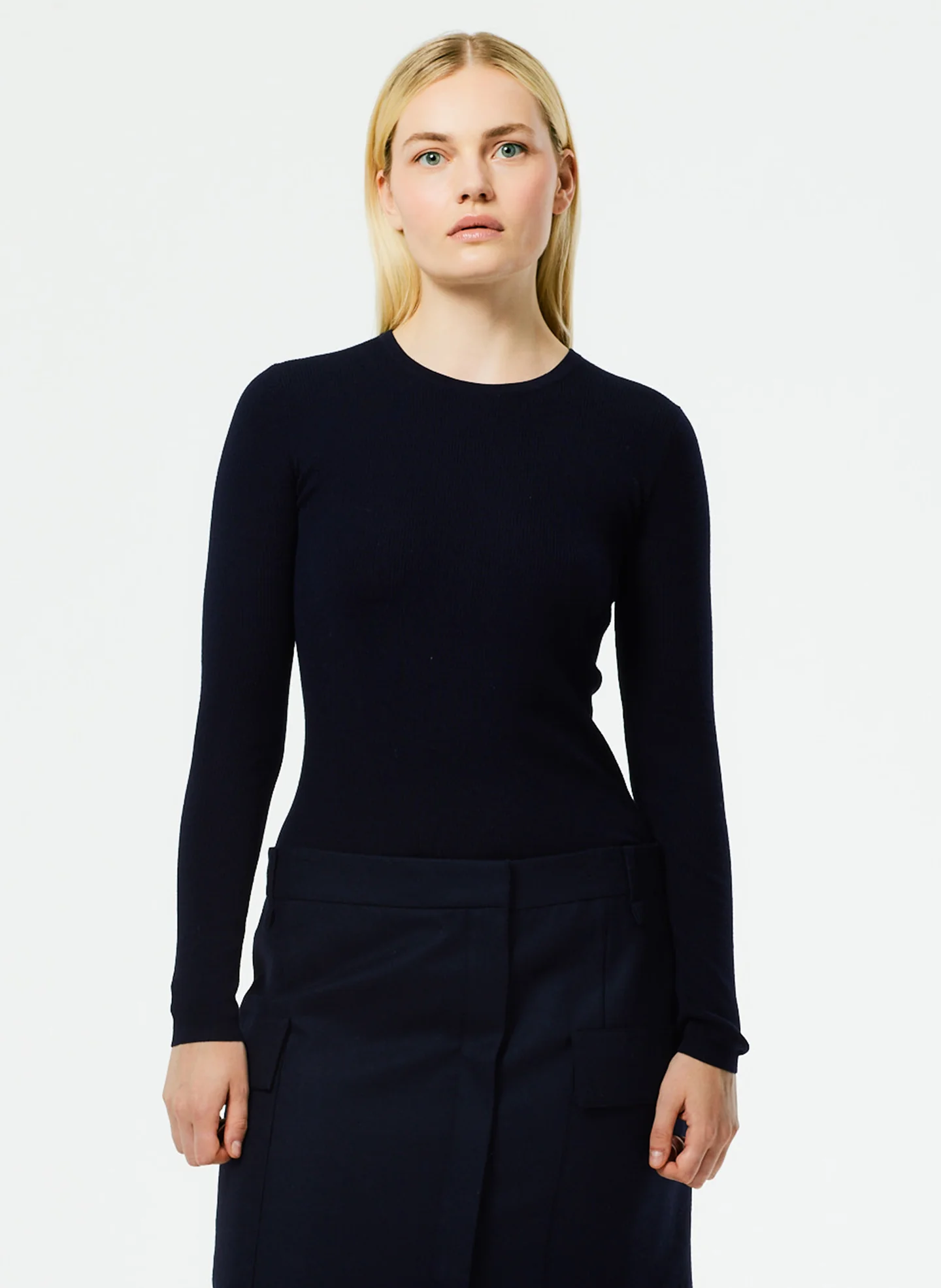 Feather Weight Ribbed Crewneck Pullover Sweater - Image 6