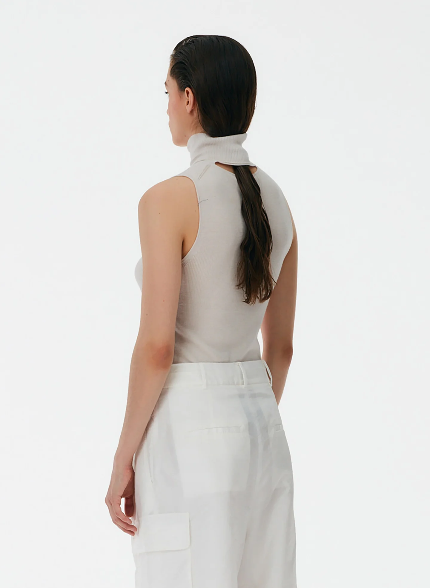 Feather Weight Ribbed Turtleneck Sweater Tank - Image 11