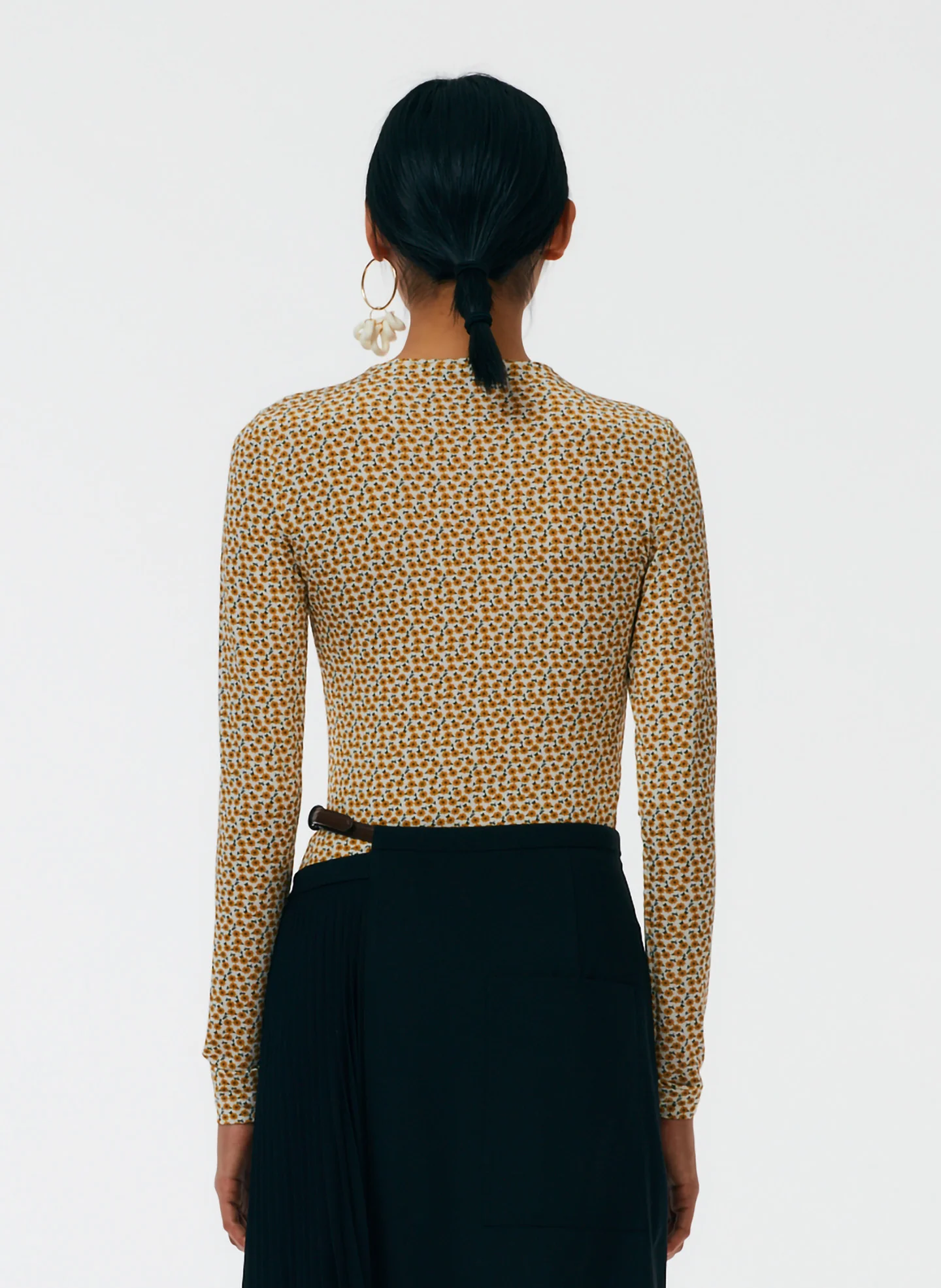Flora On Jersey Fitted Long Sleeve T-Shirt - Image 4