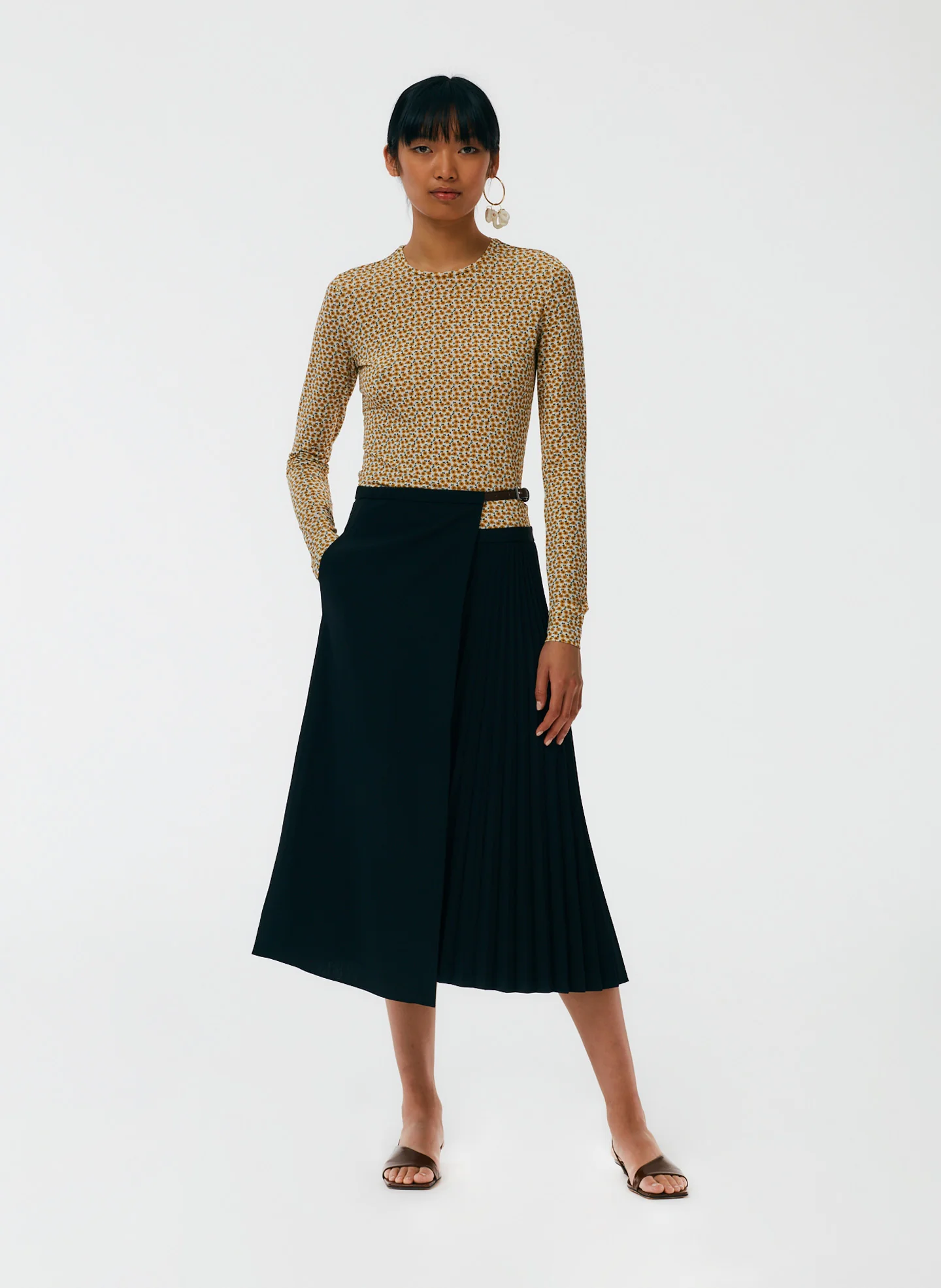 Flora On Jersey Fitted Long Sleeve T-Shirt - Image 6
