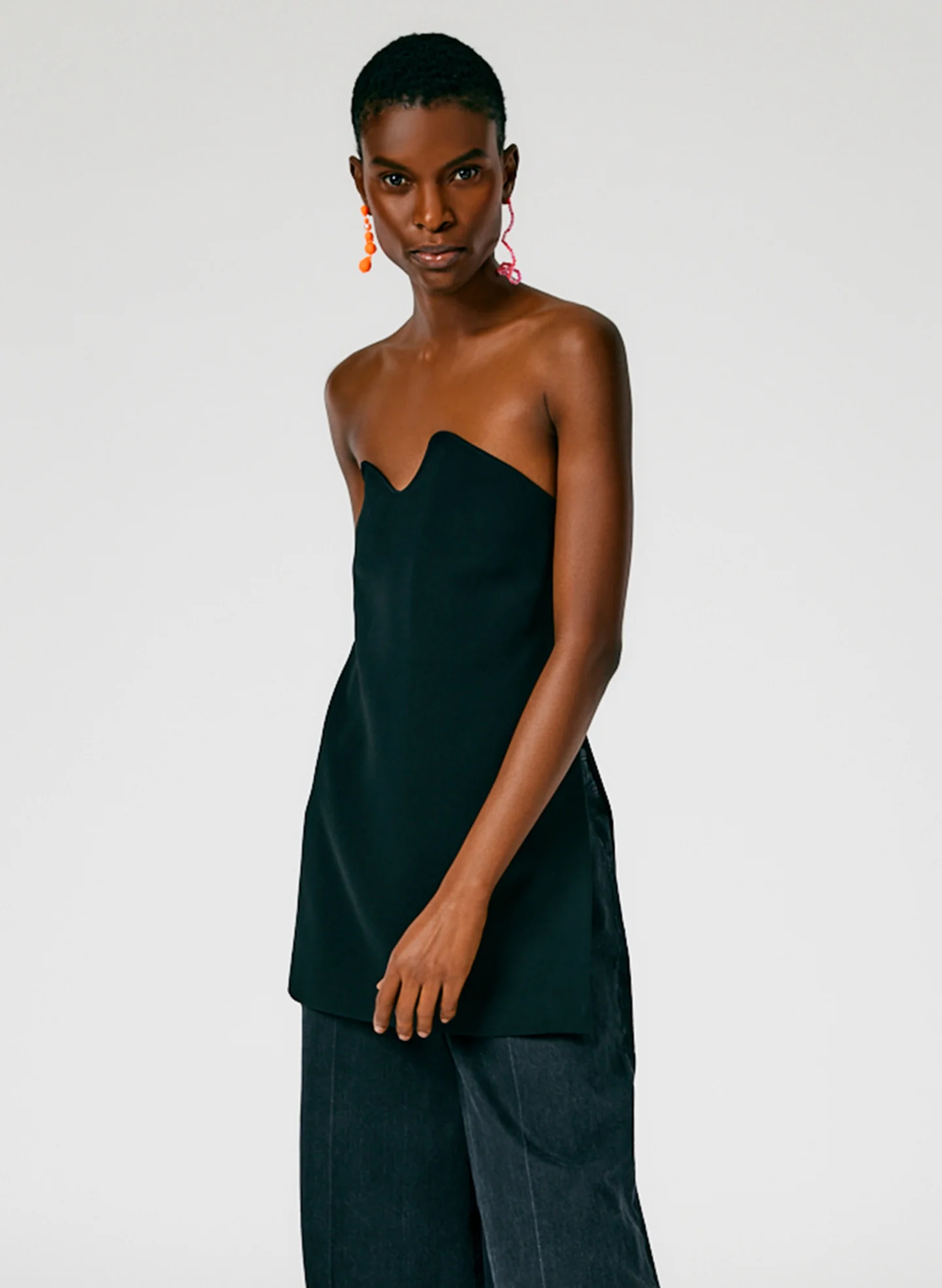 Fluid Drape Squiggly Strapless Tunic Top - Image 4