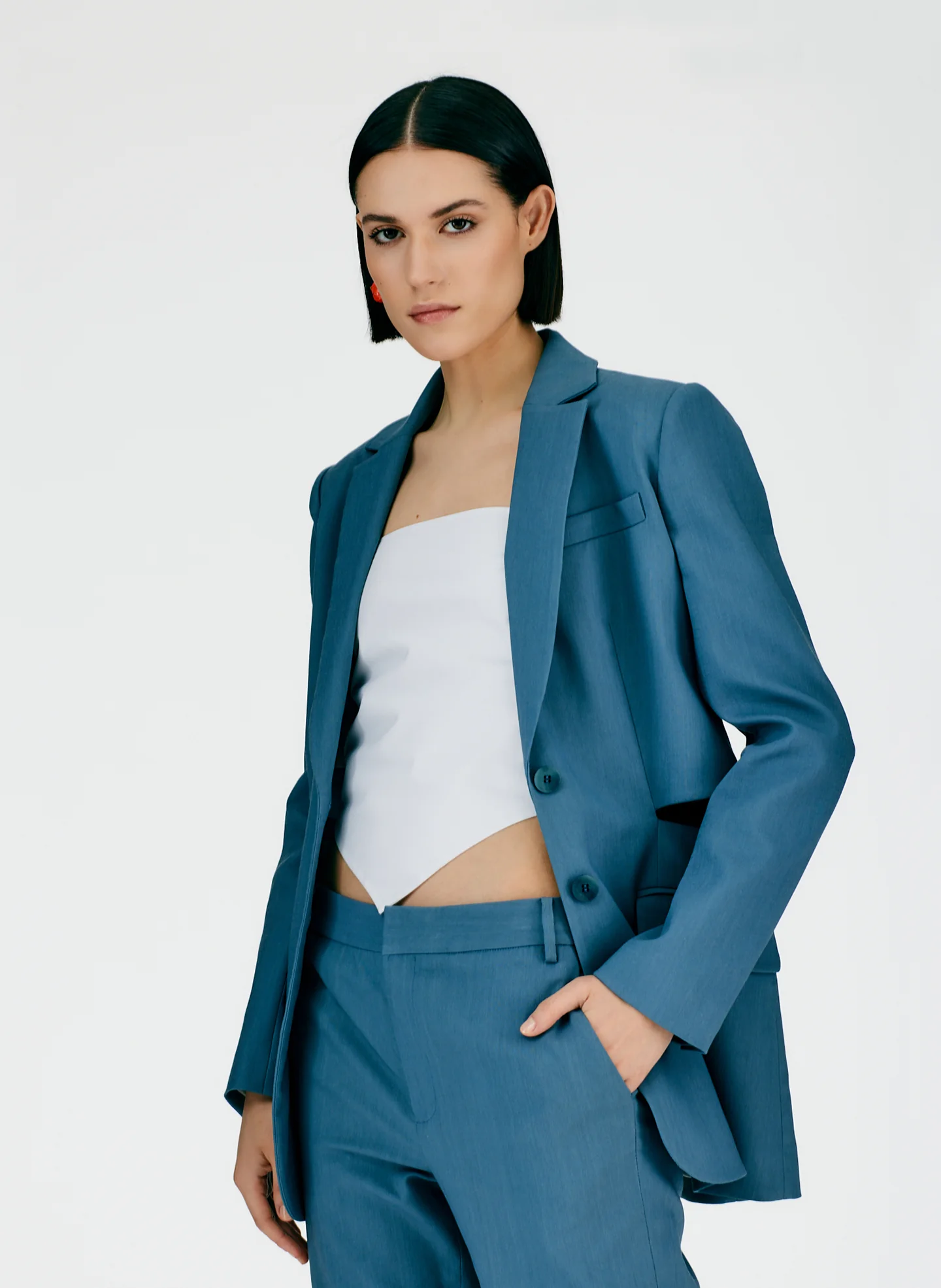 Fluid Suiting Cutout Blazer - Image 11