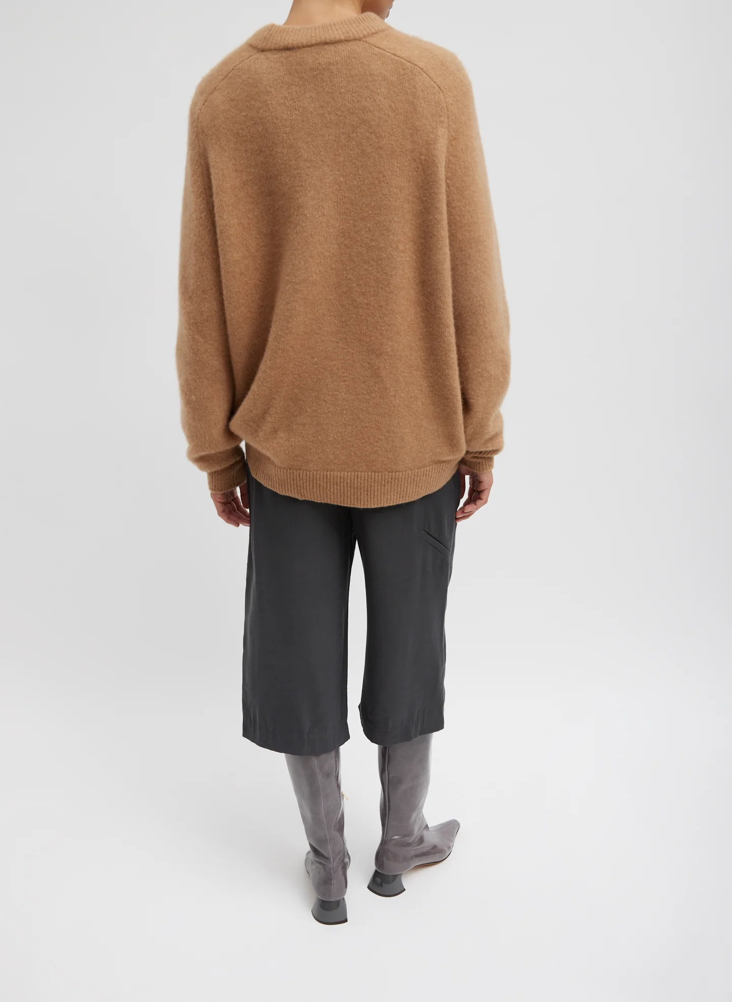 Fluid Suiting Short - Image 4