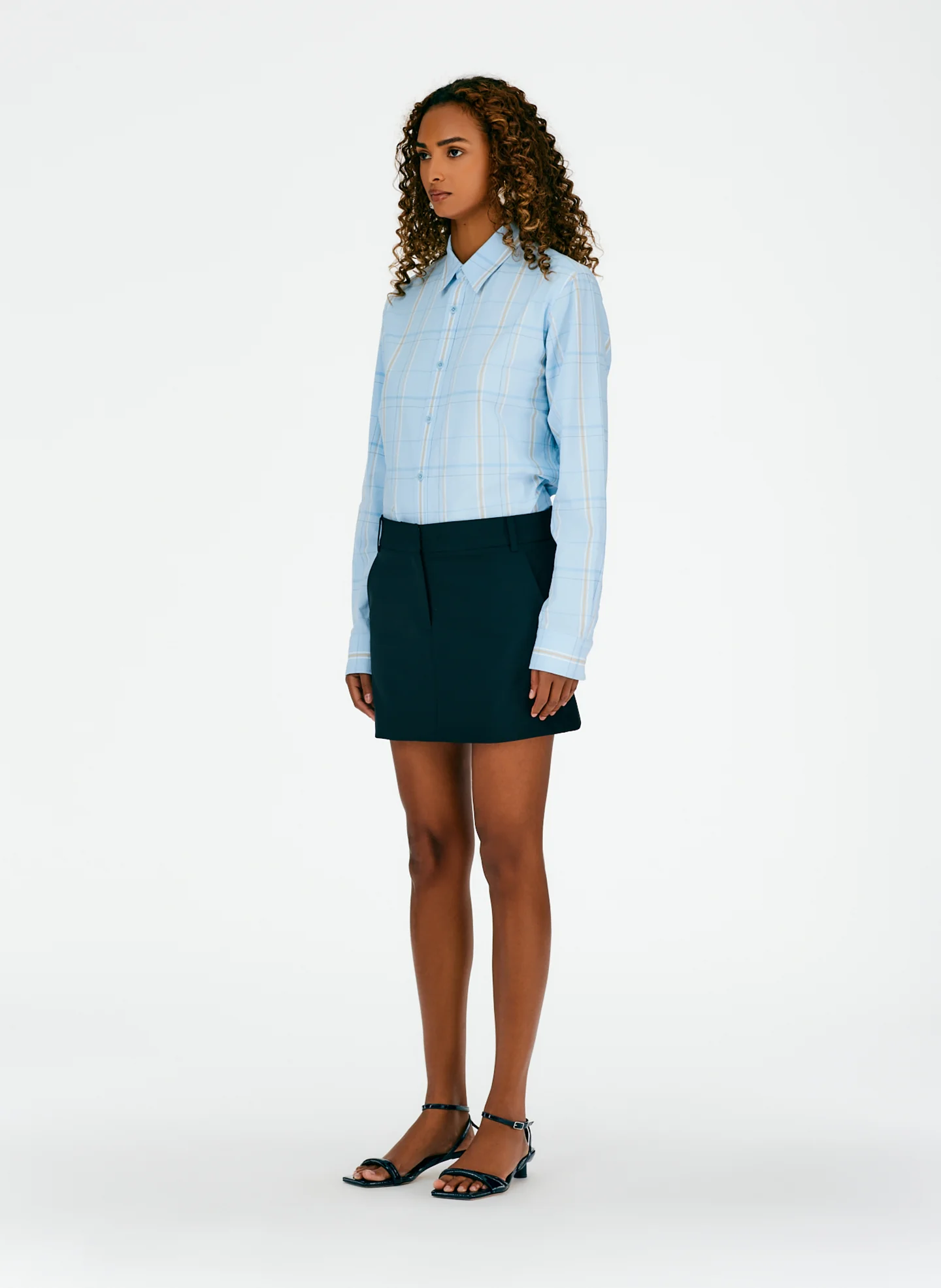 Fluid Suiting Mini Trouser Skirt - Image 7